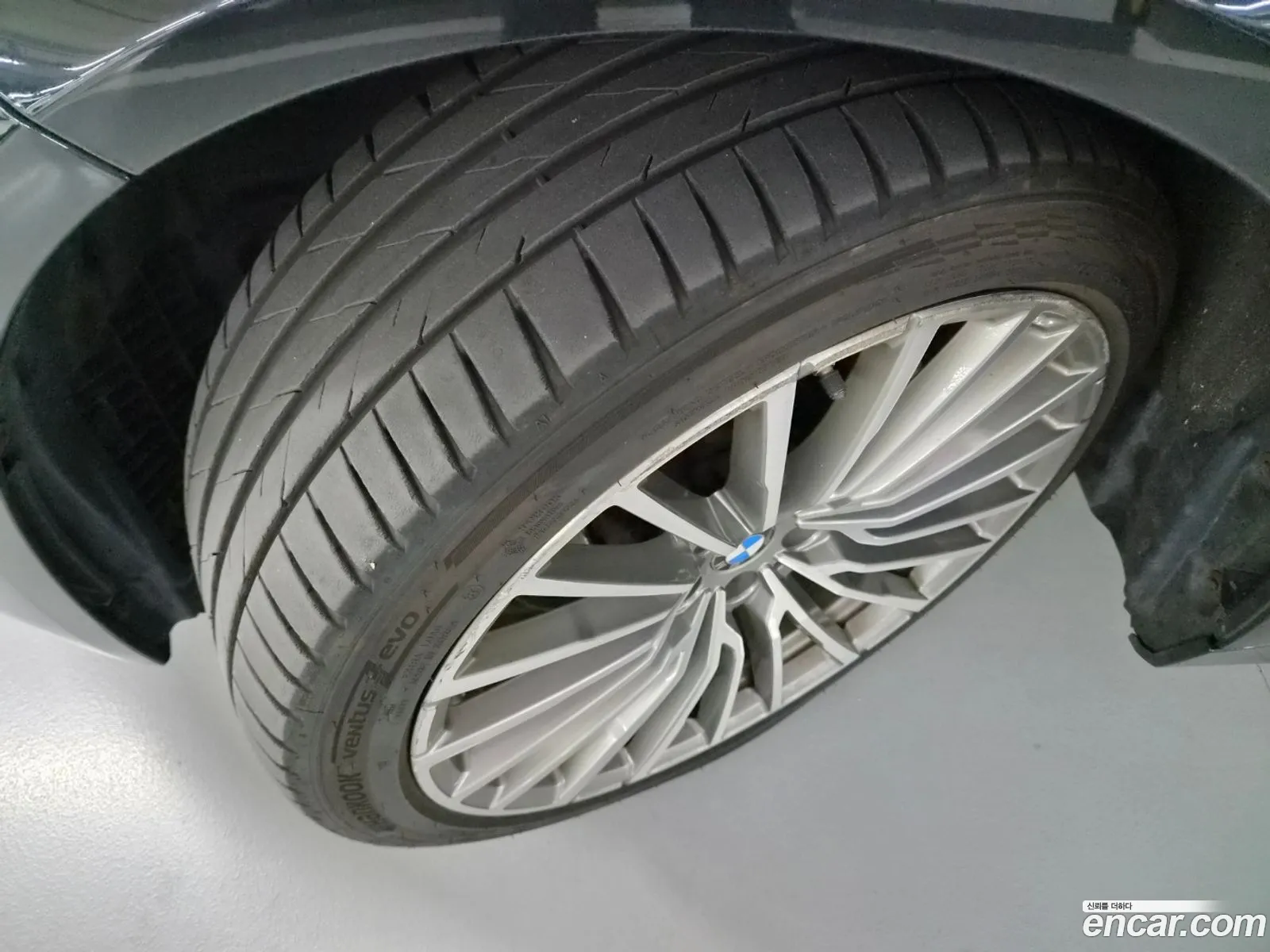 BMW 7 Series 2022 — 11