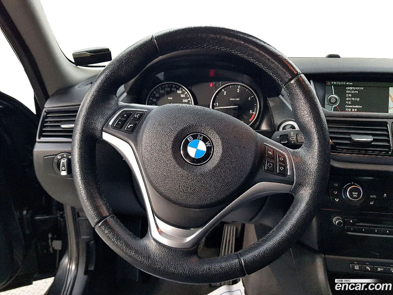 BMW X1 2015 — 19
