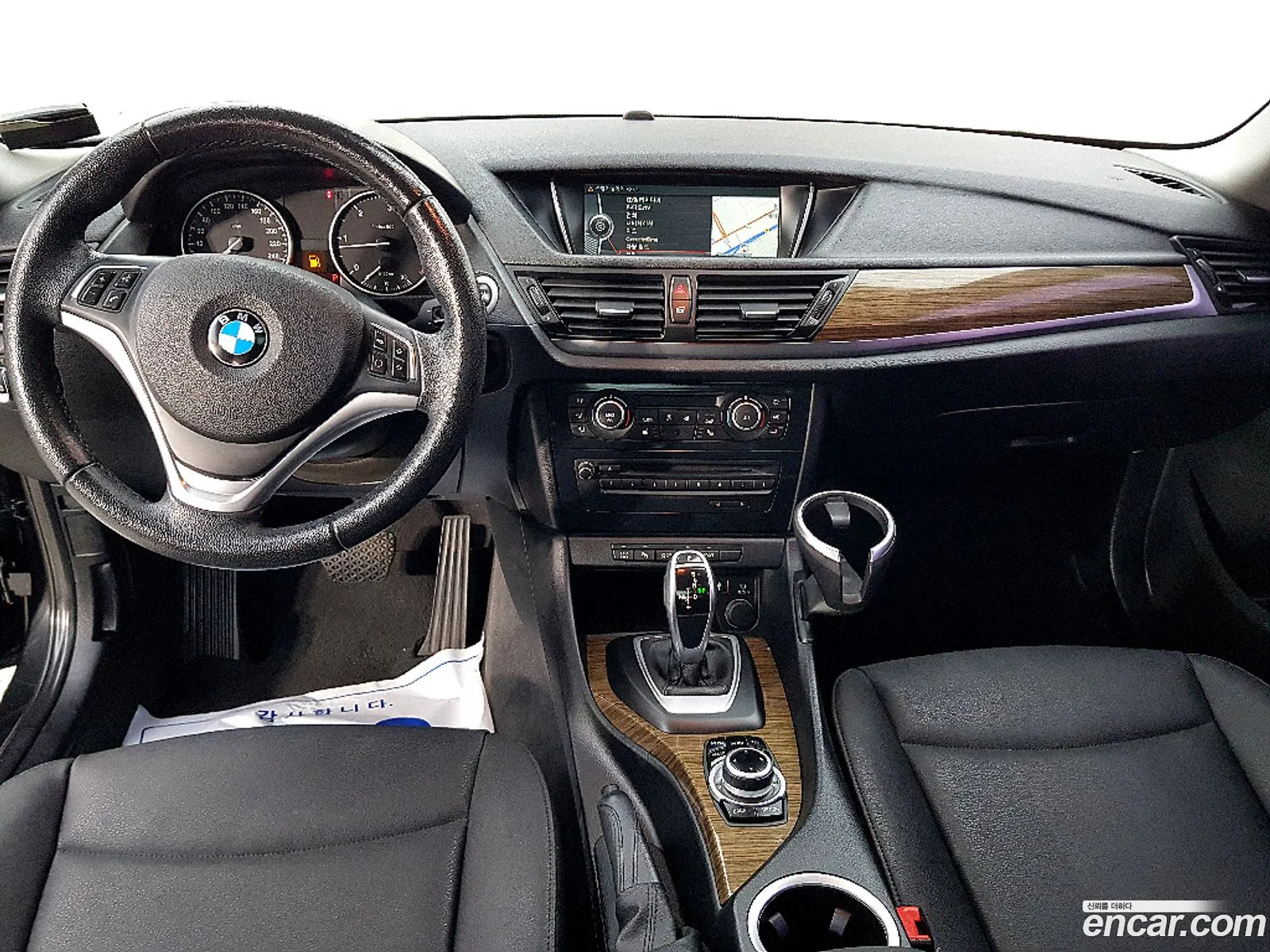 BMW X1 2015 — 17