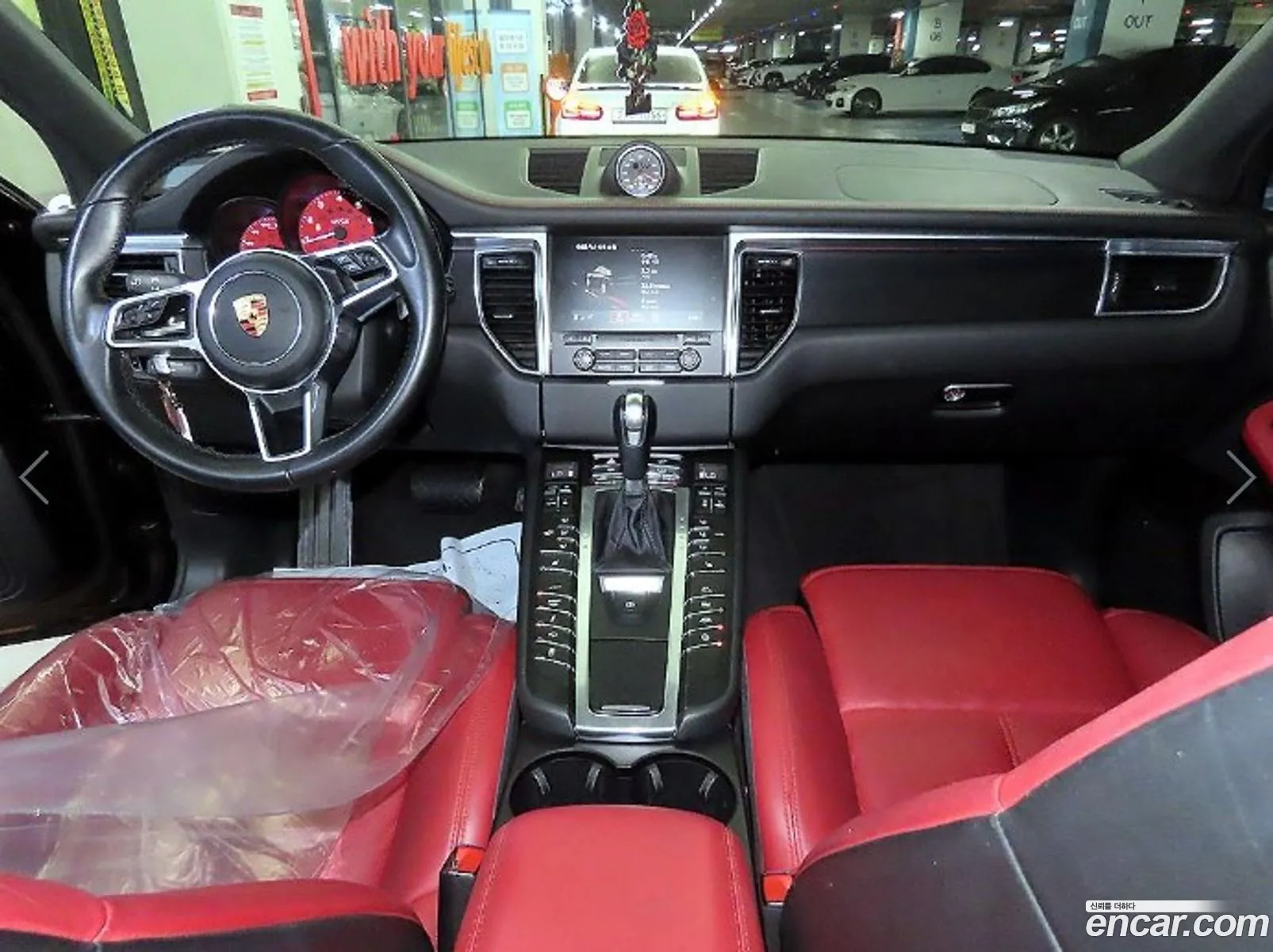 Porsche Macan 2016 — 10