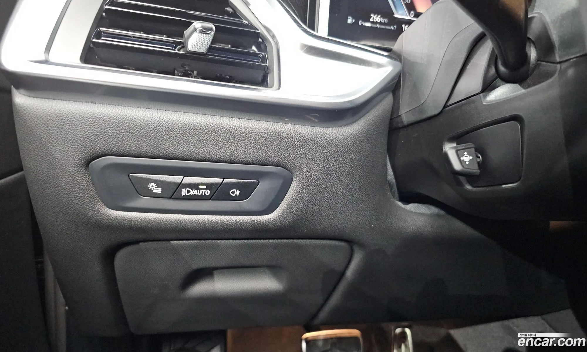 BMW X6 2025 — 32