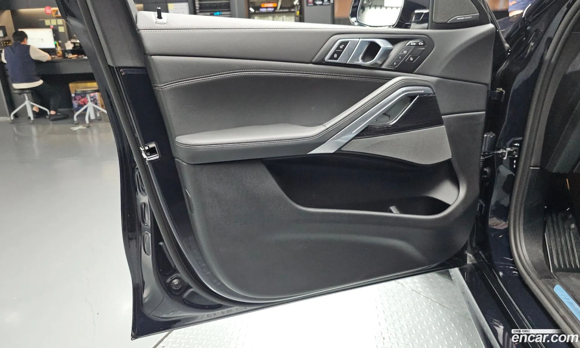 BMW X6 2025 — 11