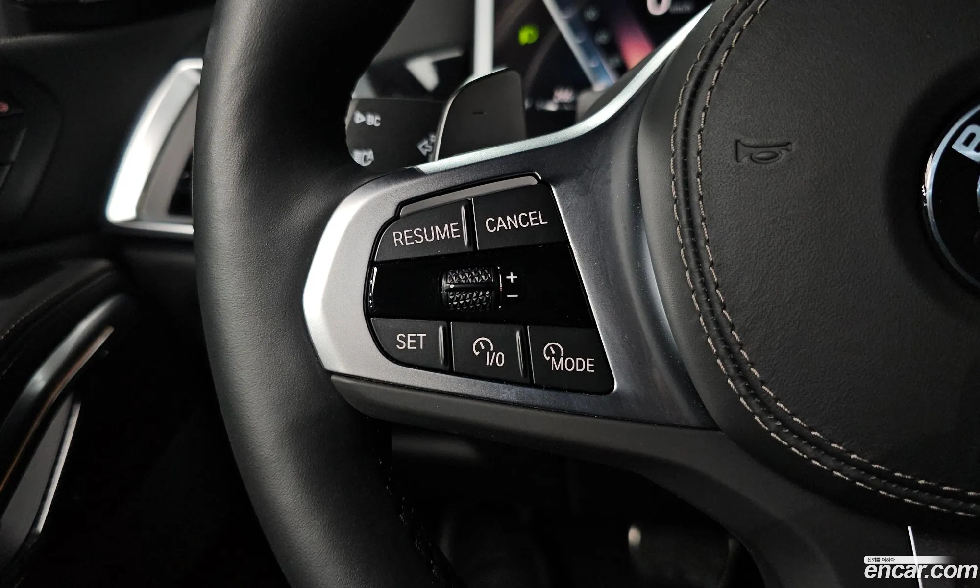 BMW X6 2025 — 18