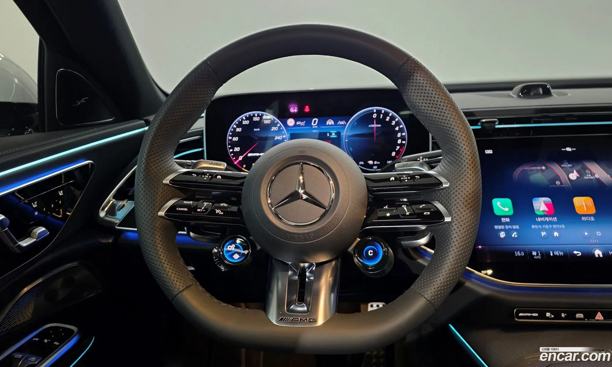 Mercedes-Benz E-Class W214 2026 — 19