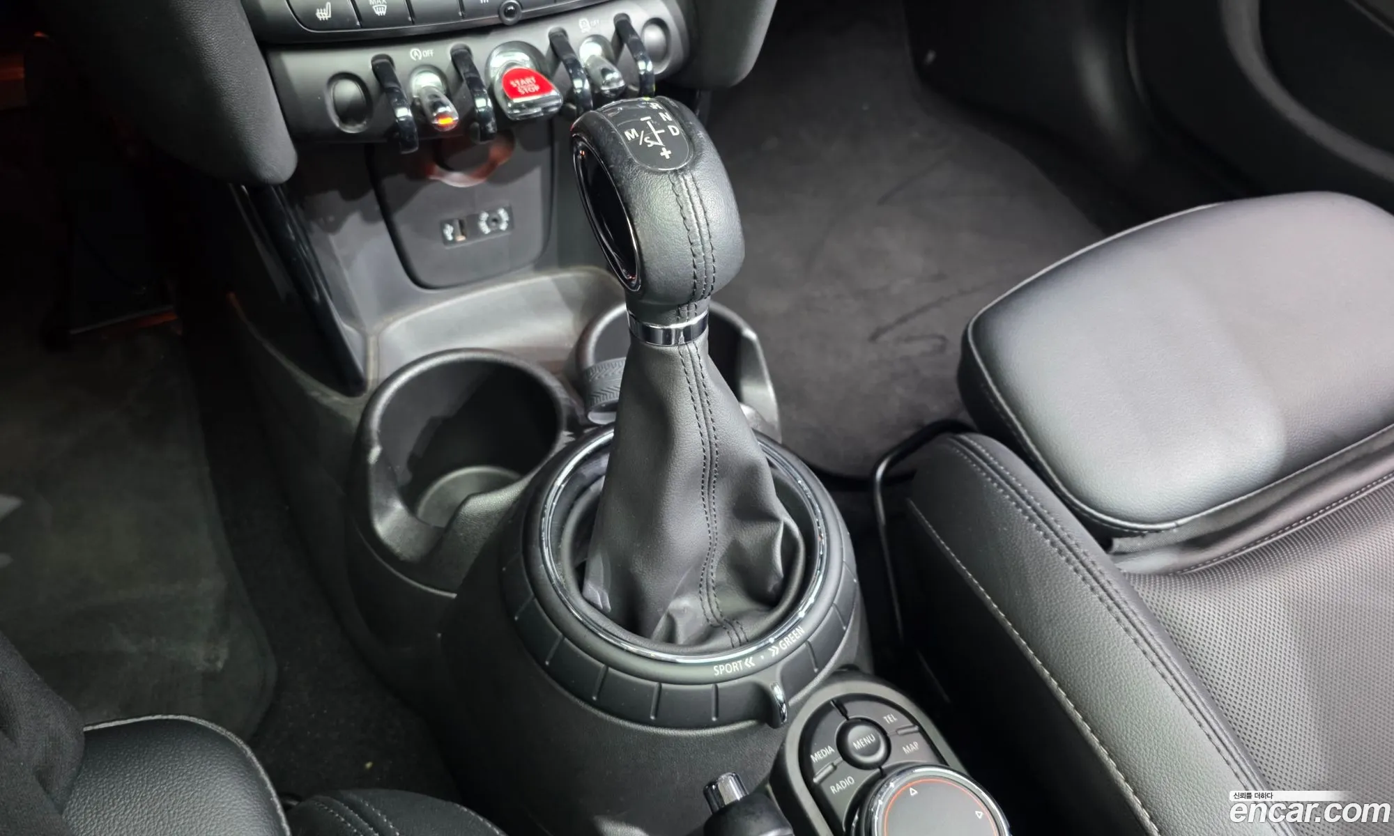Mini Cooper 2015 — 6