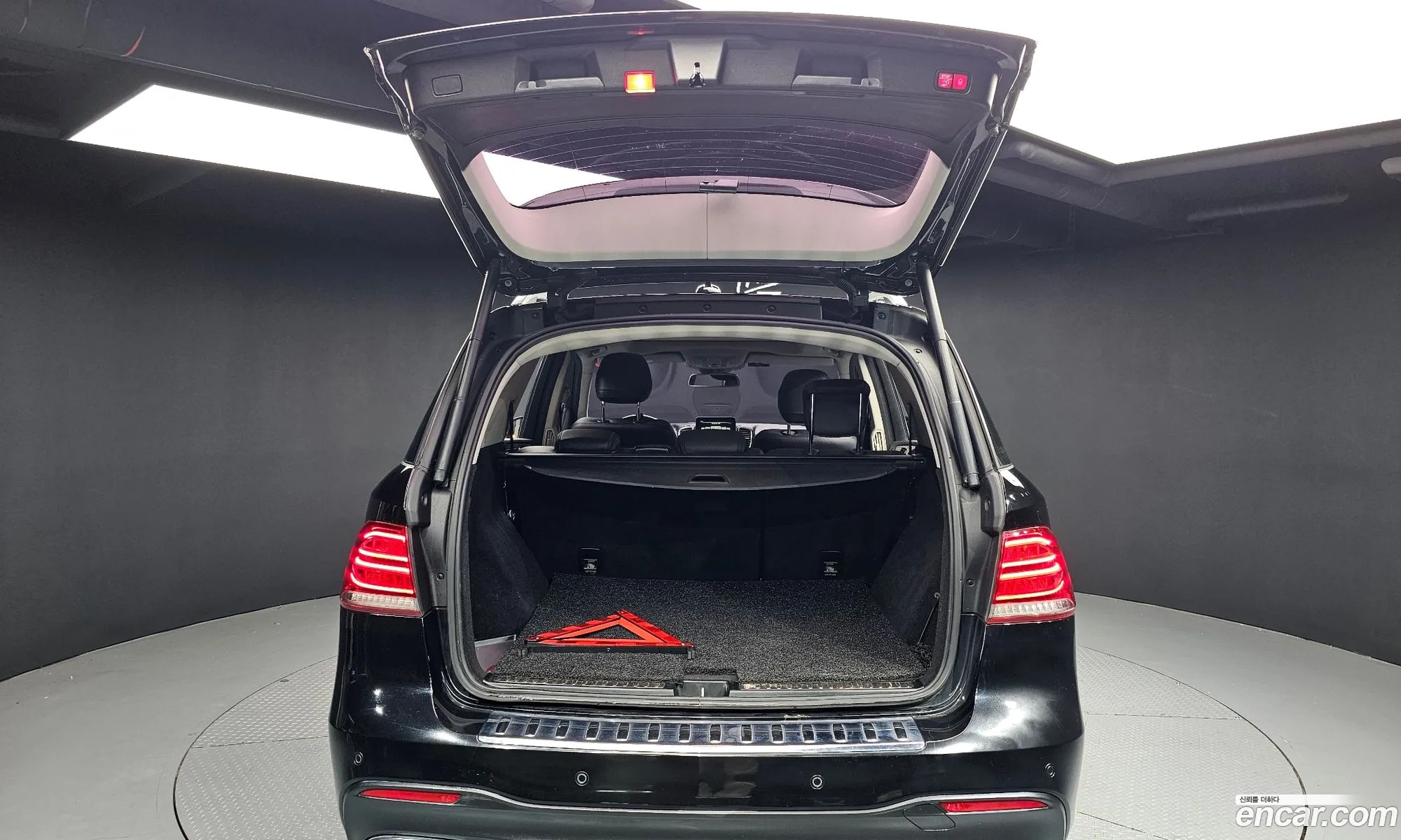 Mercedes-Benz GLE-Class W166 2016 WDCDA2EB7HA843312 — 13