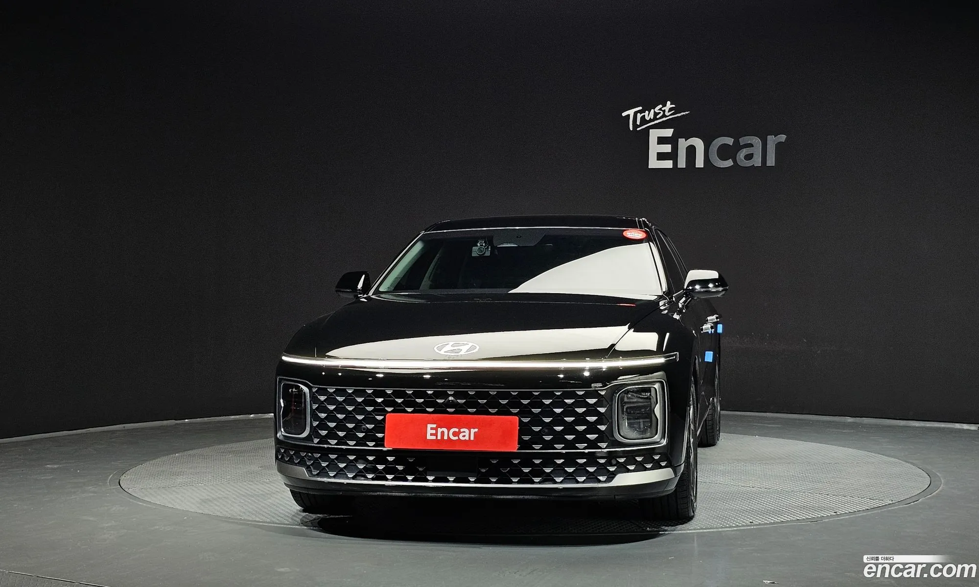Hyundai Grandeur Hybrid 2023 — 3