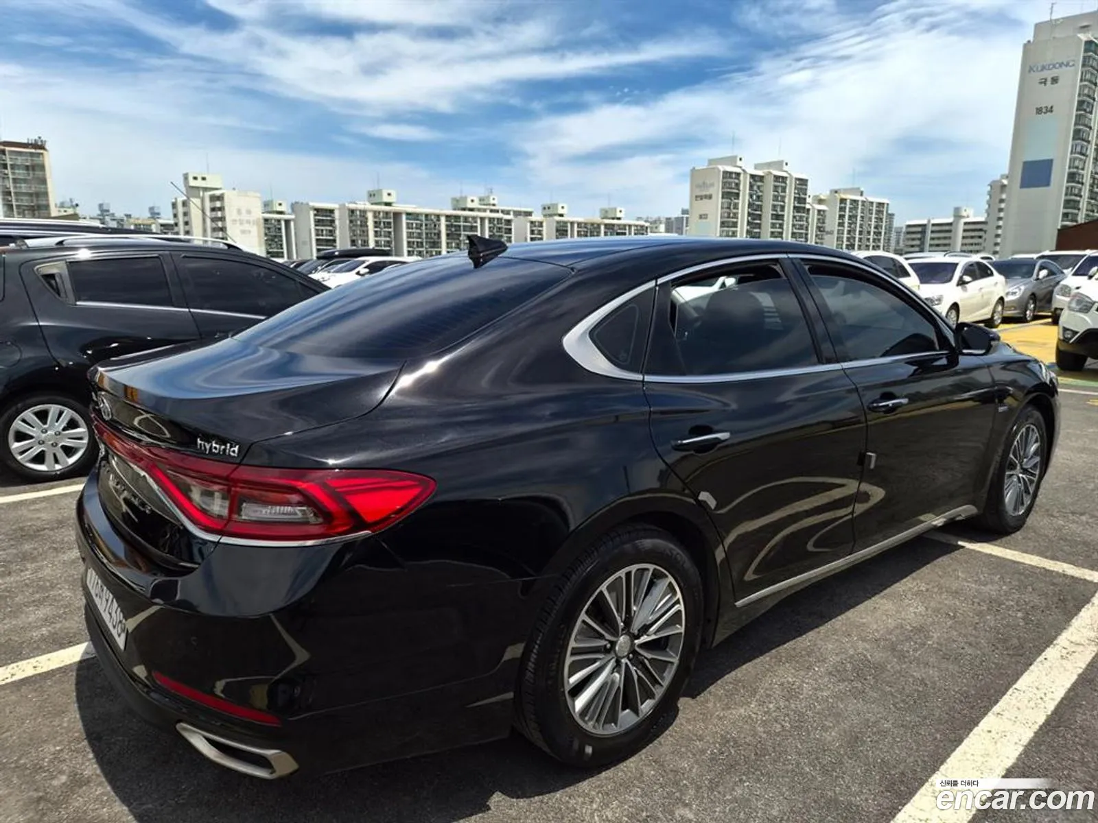 Hyundai Grandeur IG Hybrid 2019 — 3