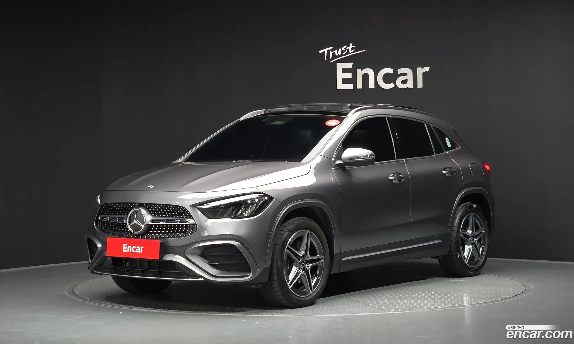 Mercedes-Benz GLA-Class H247 2024 — 22