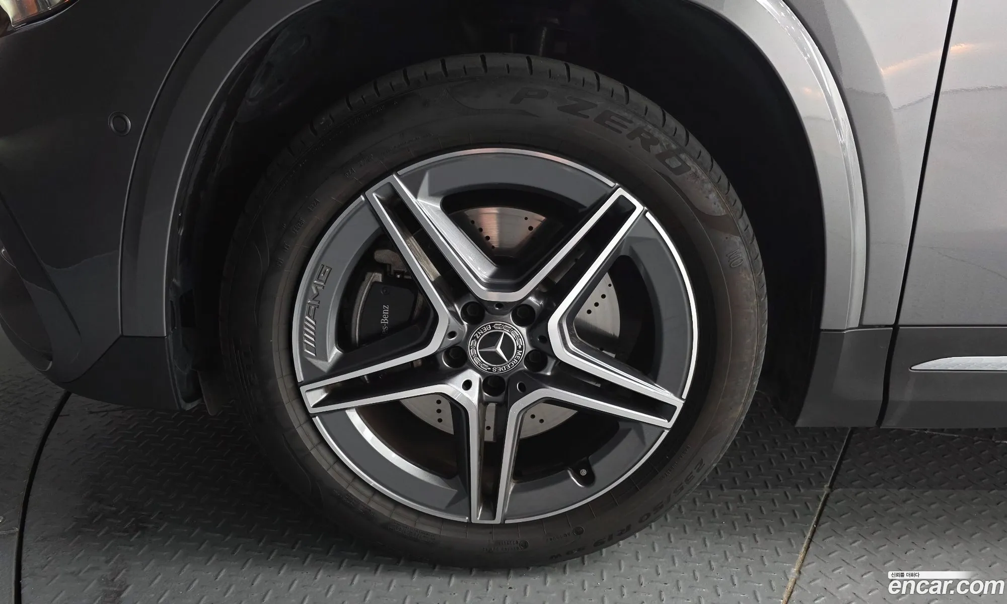 Mercedes-Benz GLA-Class H247 2024 — 15