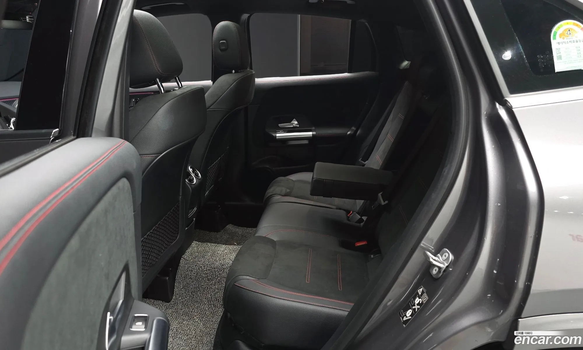 Mercedes-Benz GLA-Class H247 2024 — 8