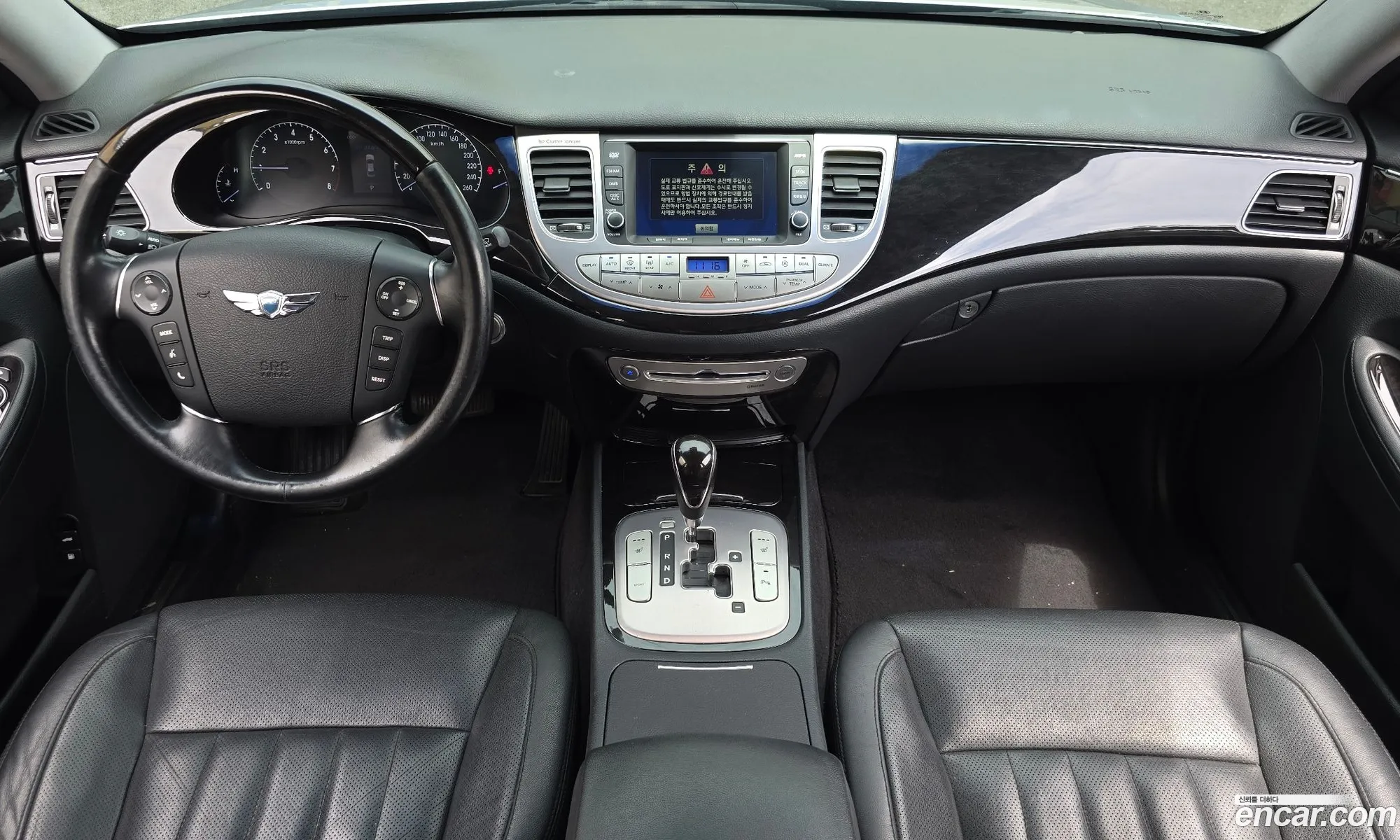 Hyundai Genesis 2011 — 2