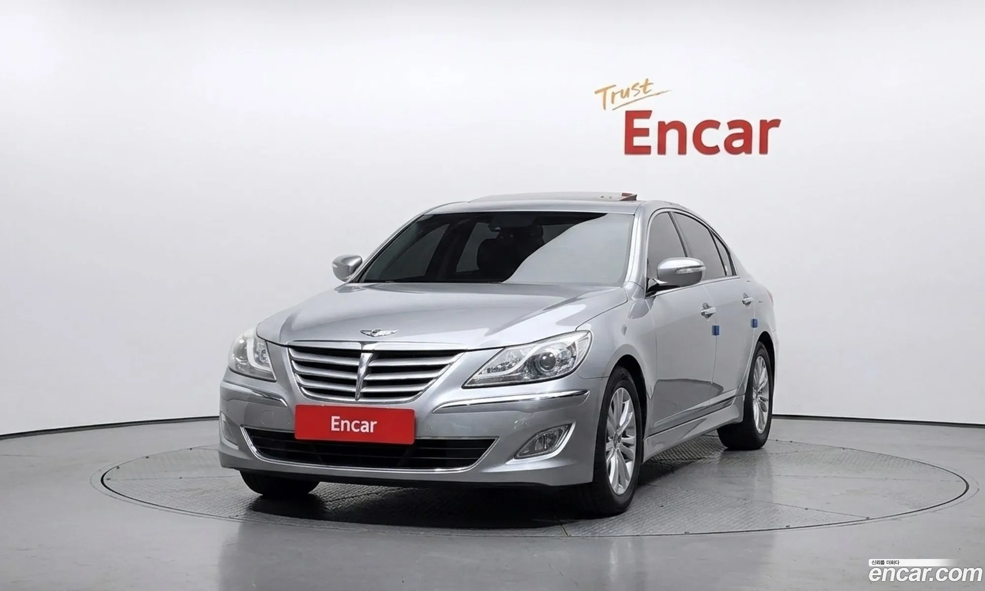 Hyundai Genesis 2011 — 3