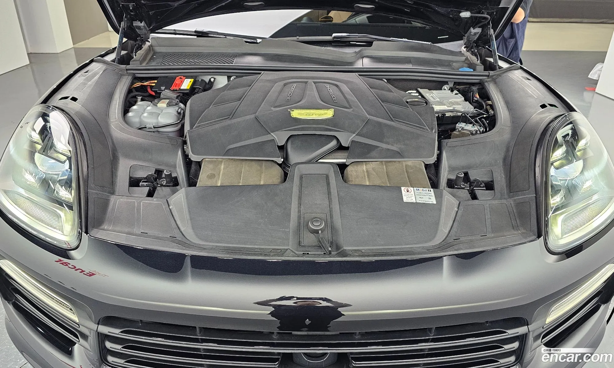 Porsche Cayenne 2019 WP1AA29Y9KDA36480 — 14
