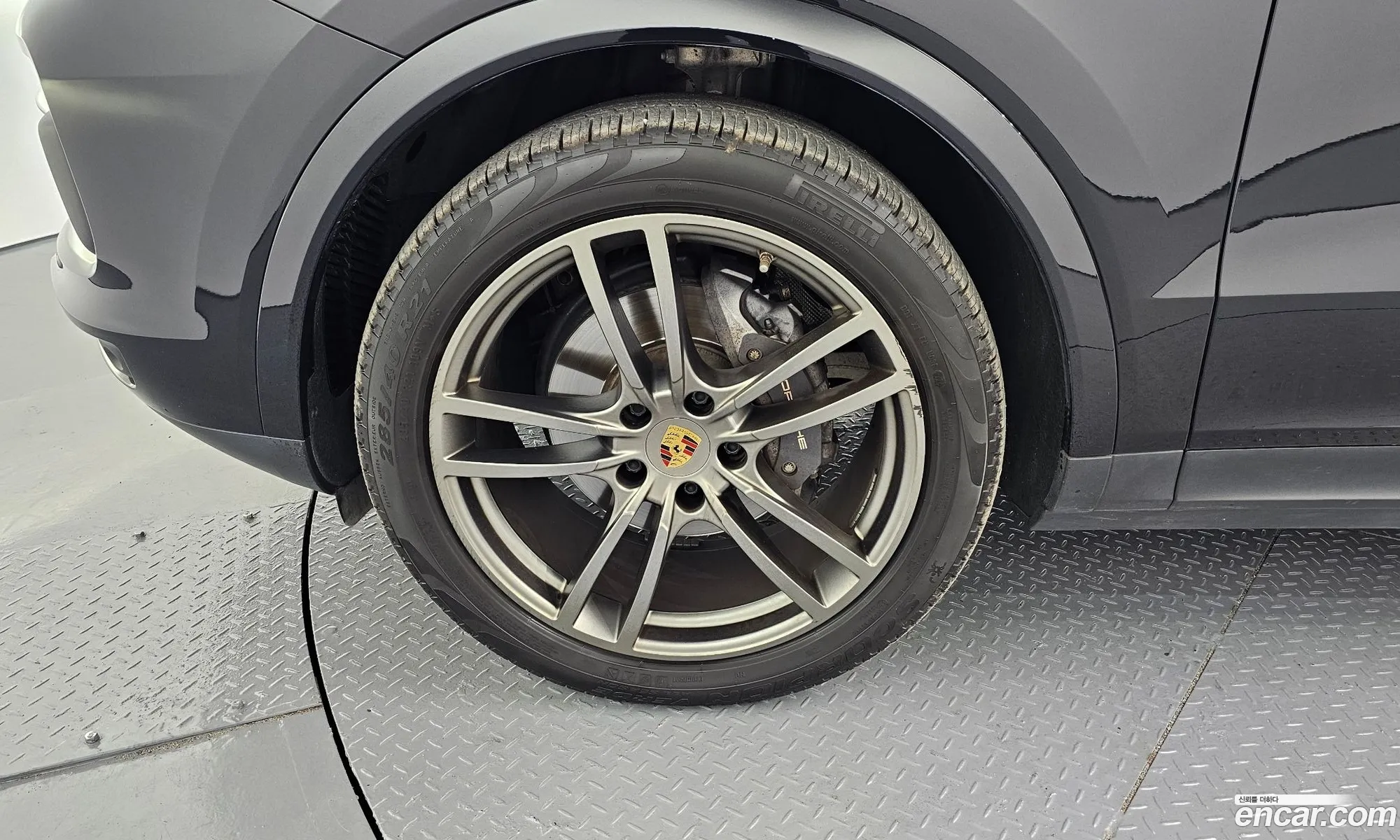 Porsche Cayenne 2019 WP1AA29Y9KDA36480 — 13