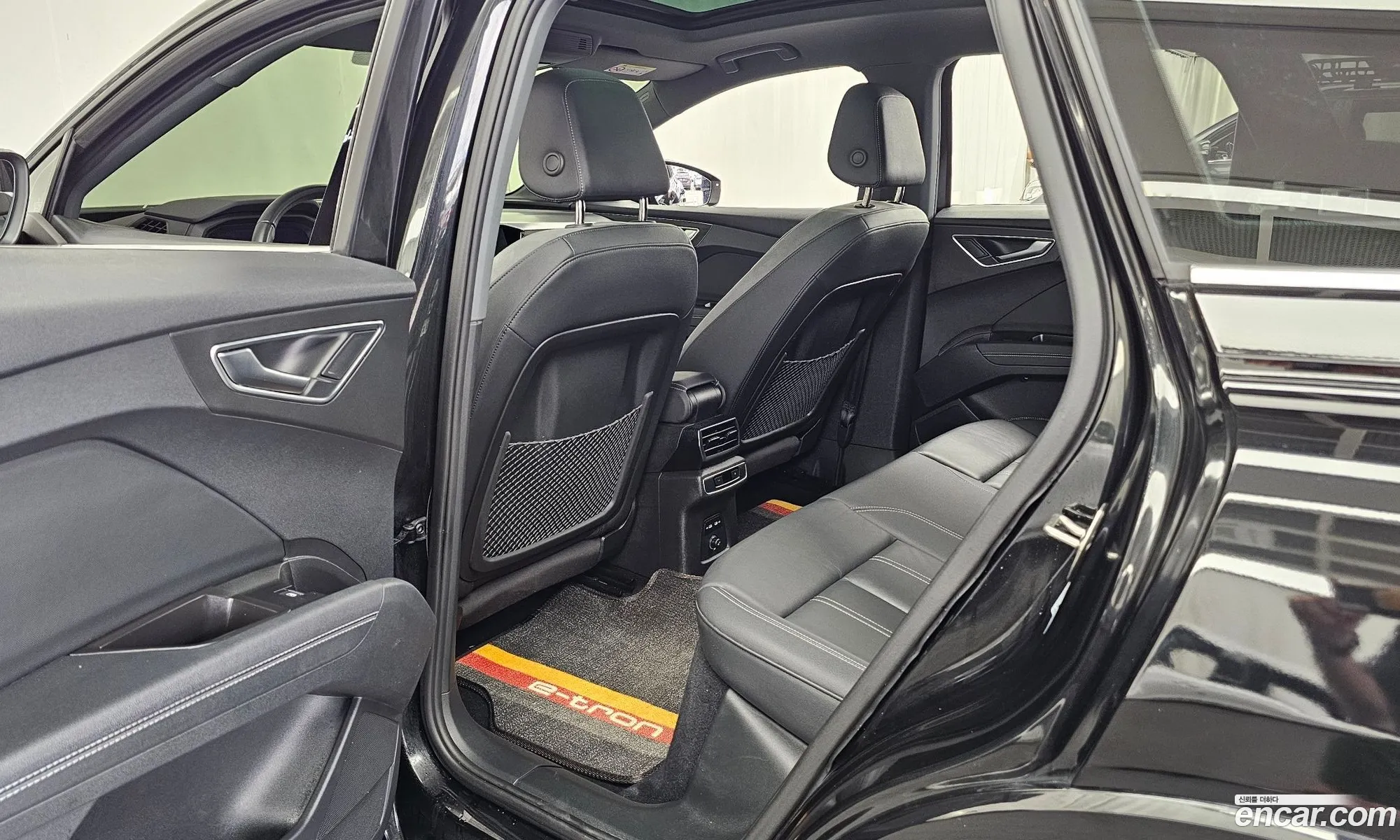 Audi Q4 e-tron 2022 — 16