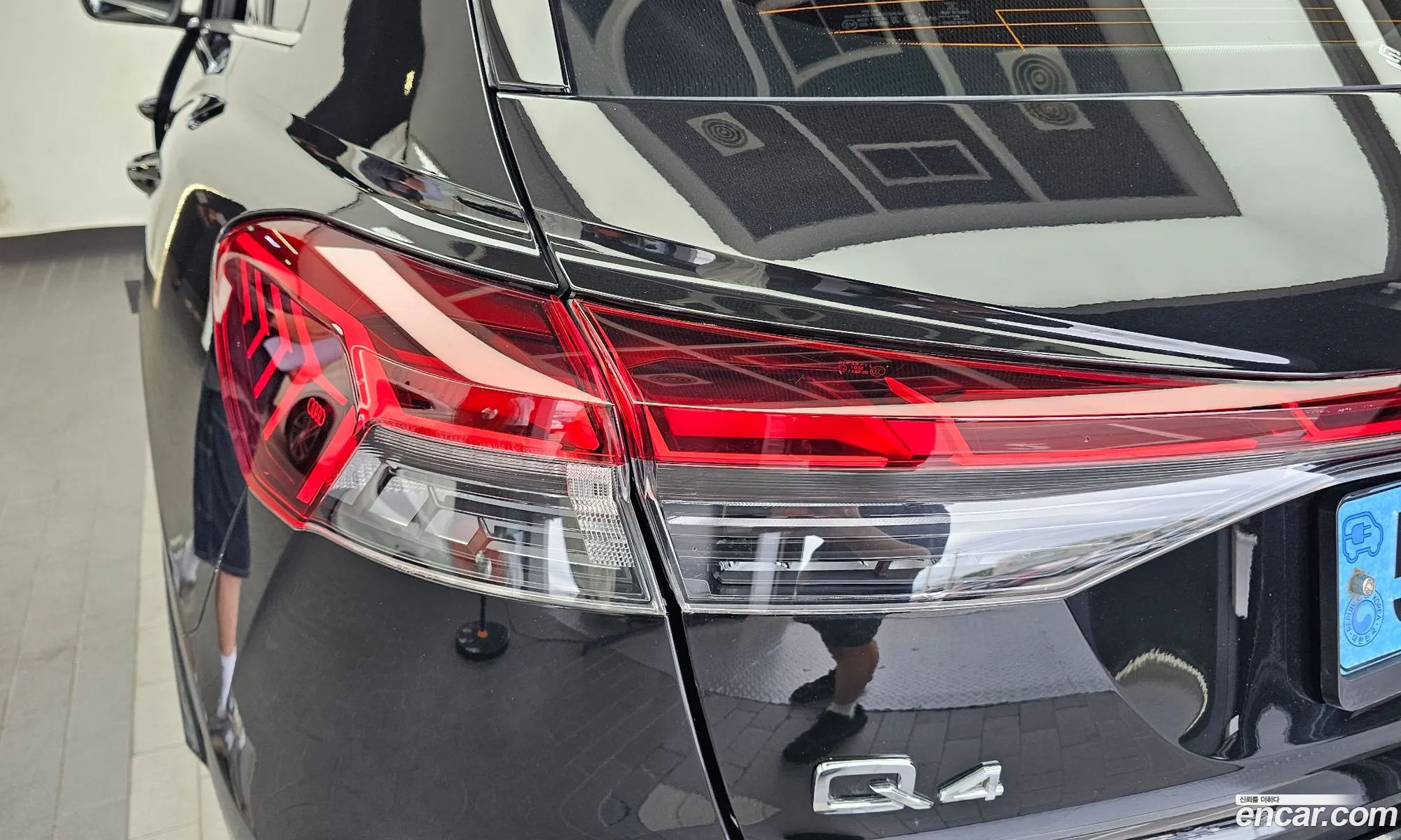 Audi Q4 e-tron 2022 — 22