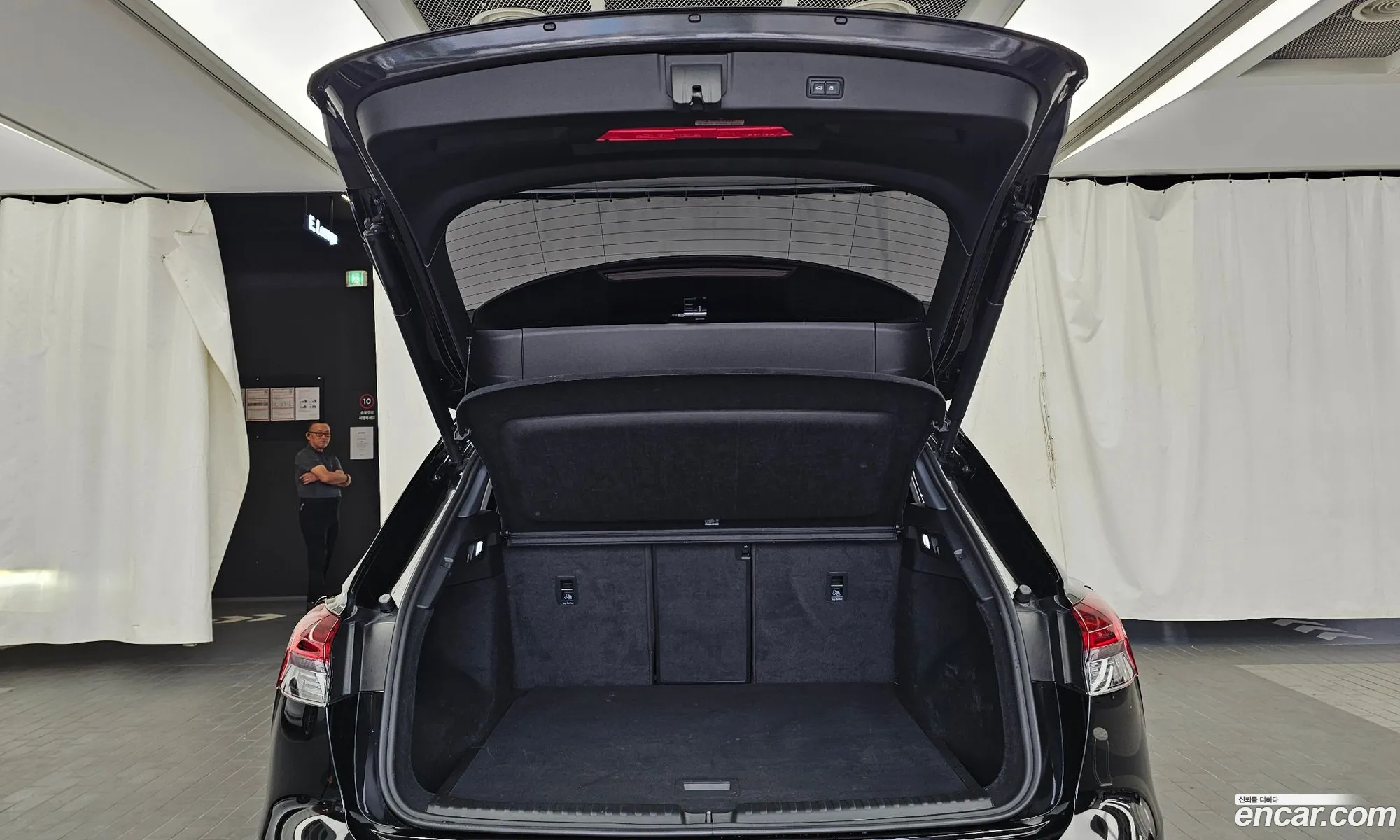 Audi Q4 e-tron 2022 — 27