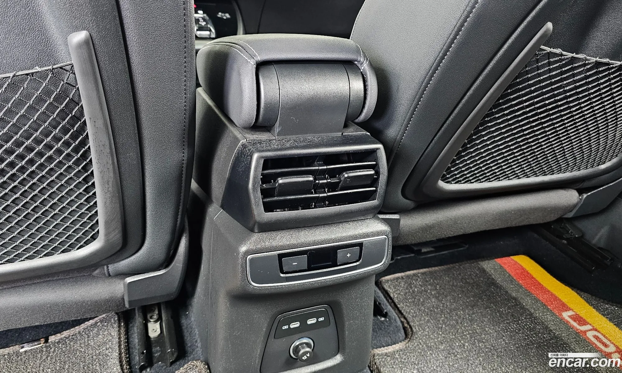 Audi Q4 e-tron 2022 — 8