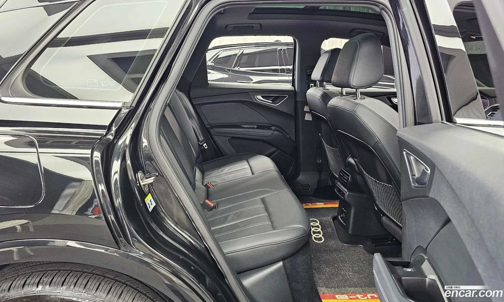 Audi Q4 e-tron 2022 — 14