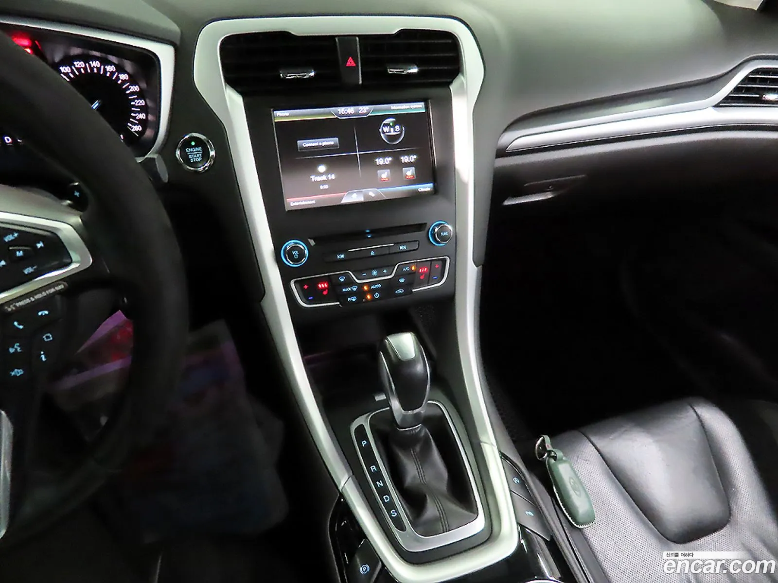 Ford Mondeo 2015 — 16
