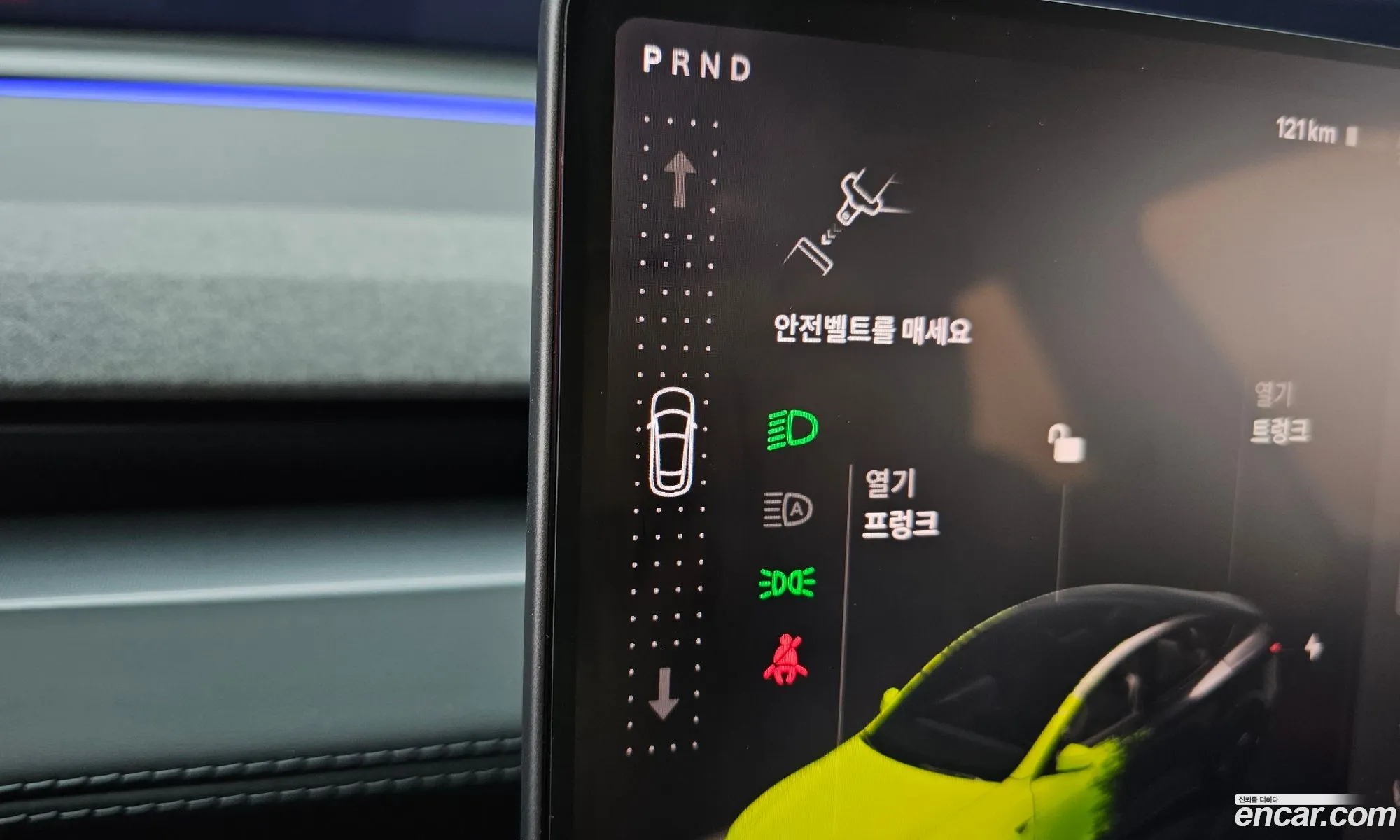 Tesla Model Y 2025 LRWYGCFJ1SC239751 — 18