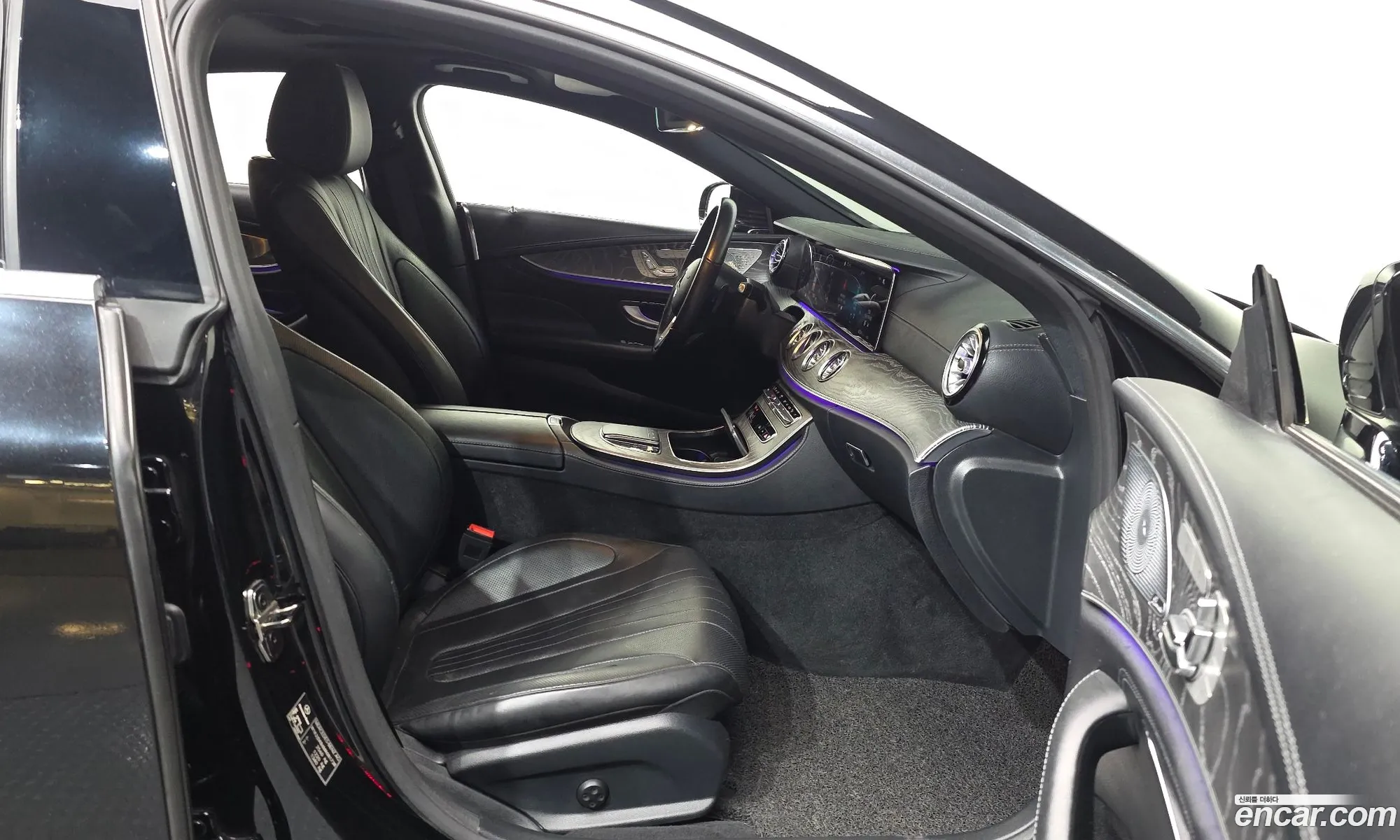 Mercedes-Benz CLS-Class C257 2020 — 33