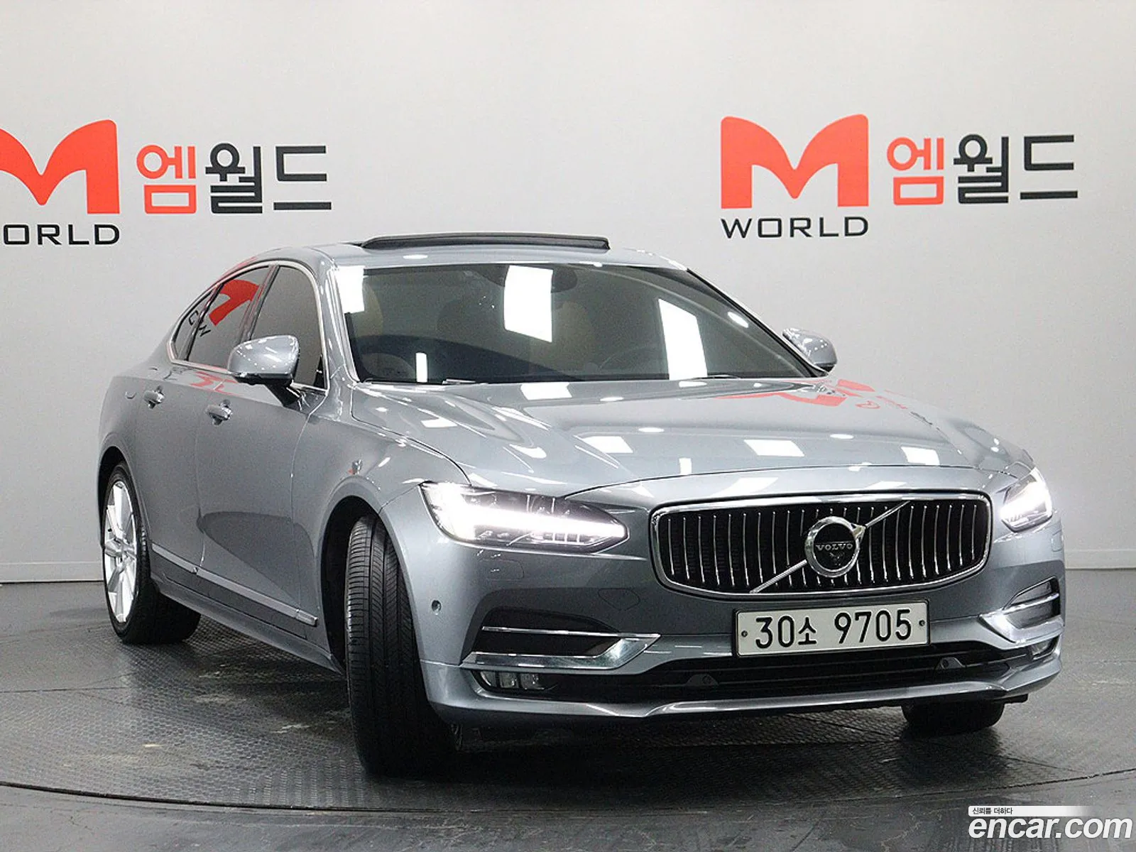 Volvo S90 2019 — 18