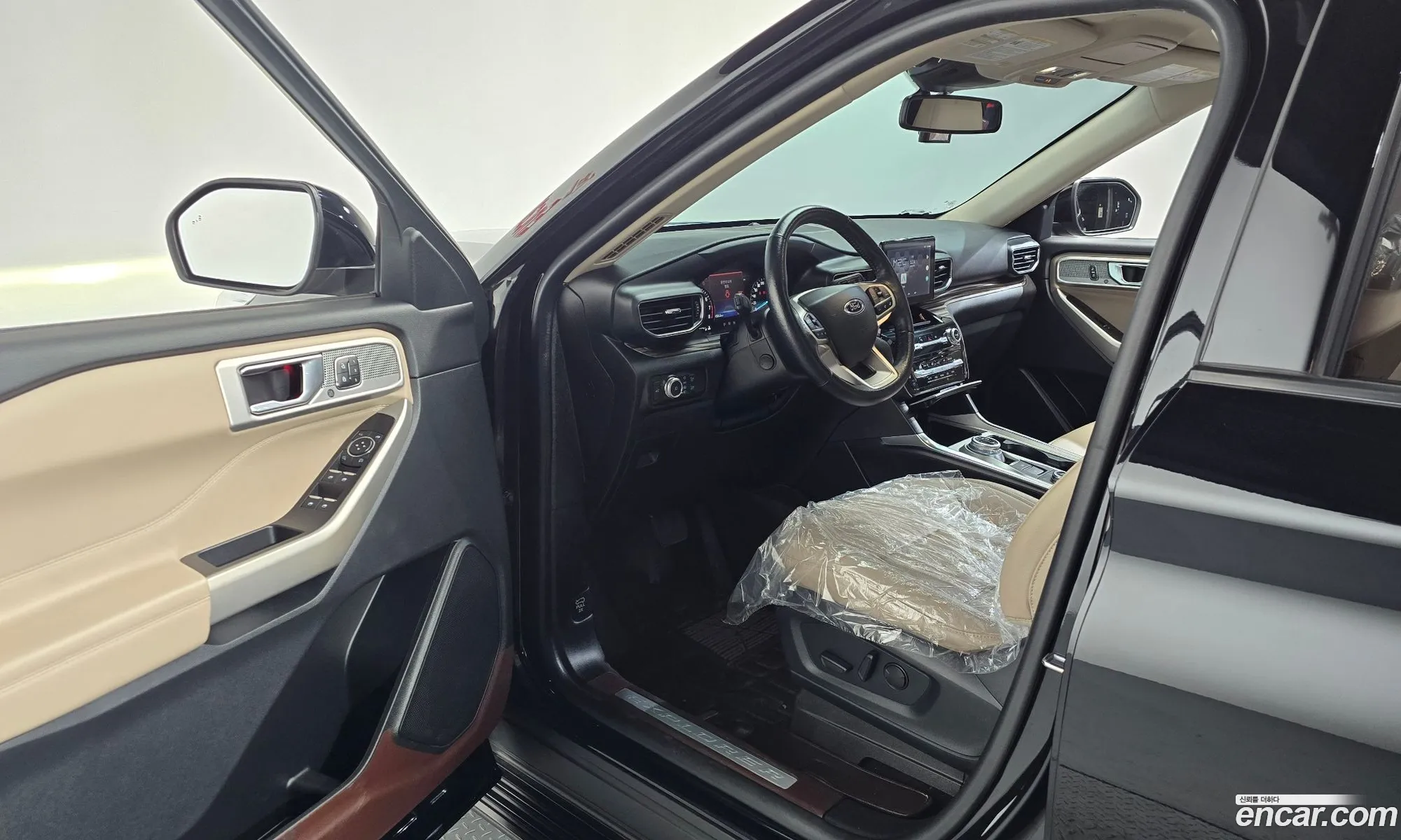 Ford Explorer 6th Gen 2022 1FMSK8FH1NGB07342 — 4