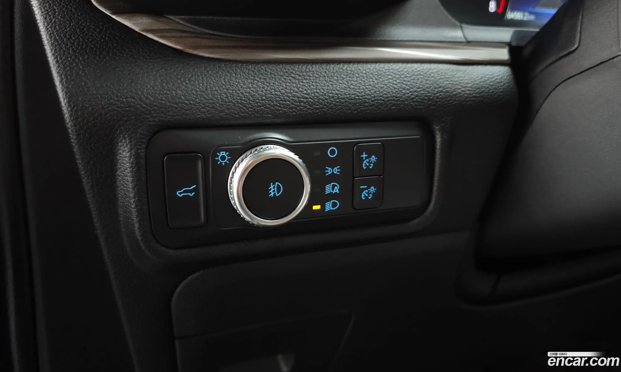 Ford Explorer 6th Gen 2022 1FMSK8FH1NGB07342 — 17