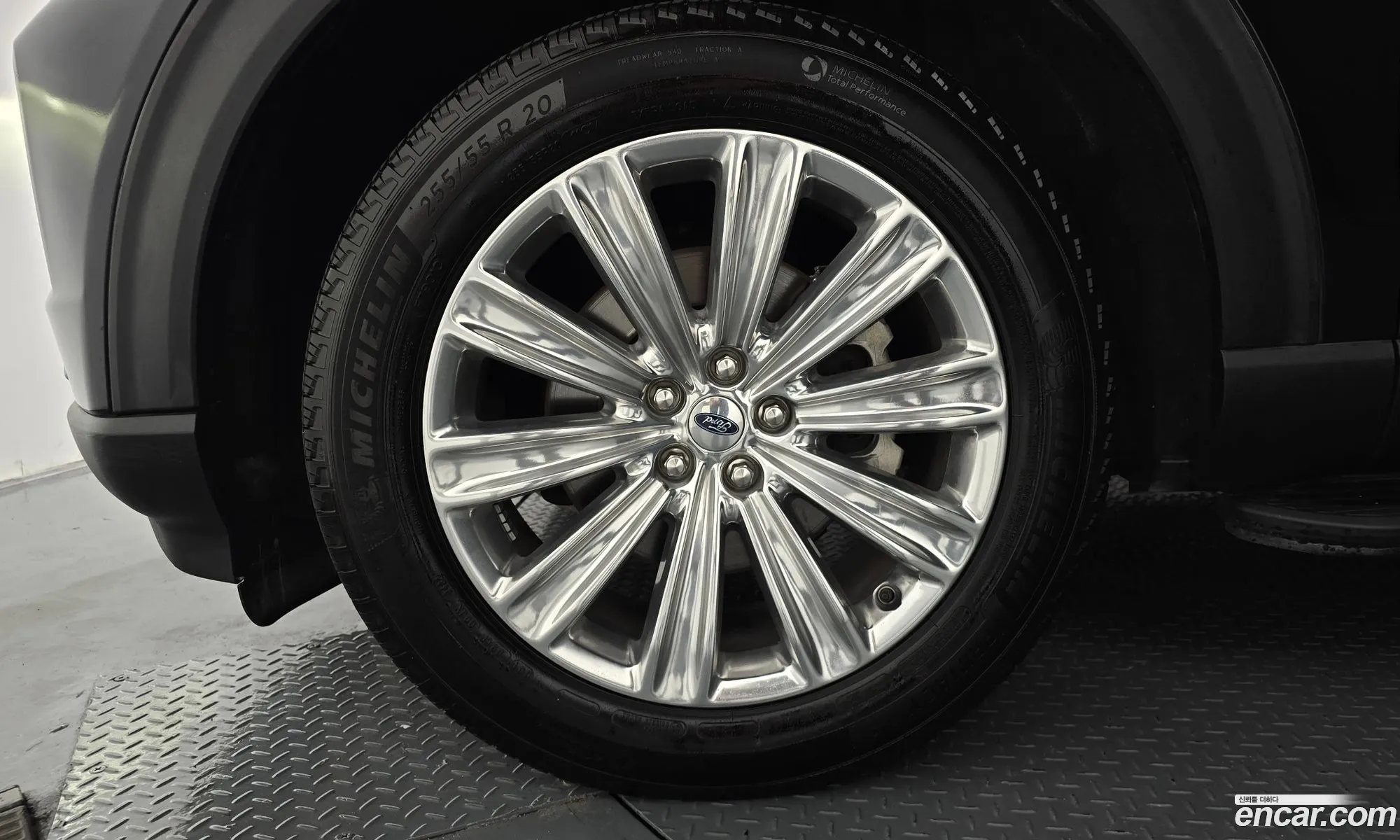Ford Explorer 6th Gen 2022 1FMSK8FH1NGB07342 — 9
