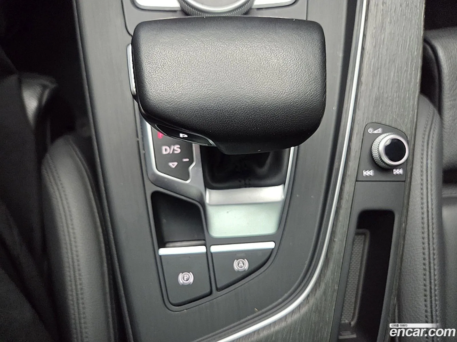 Audi A4 2019 — 11