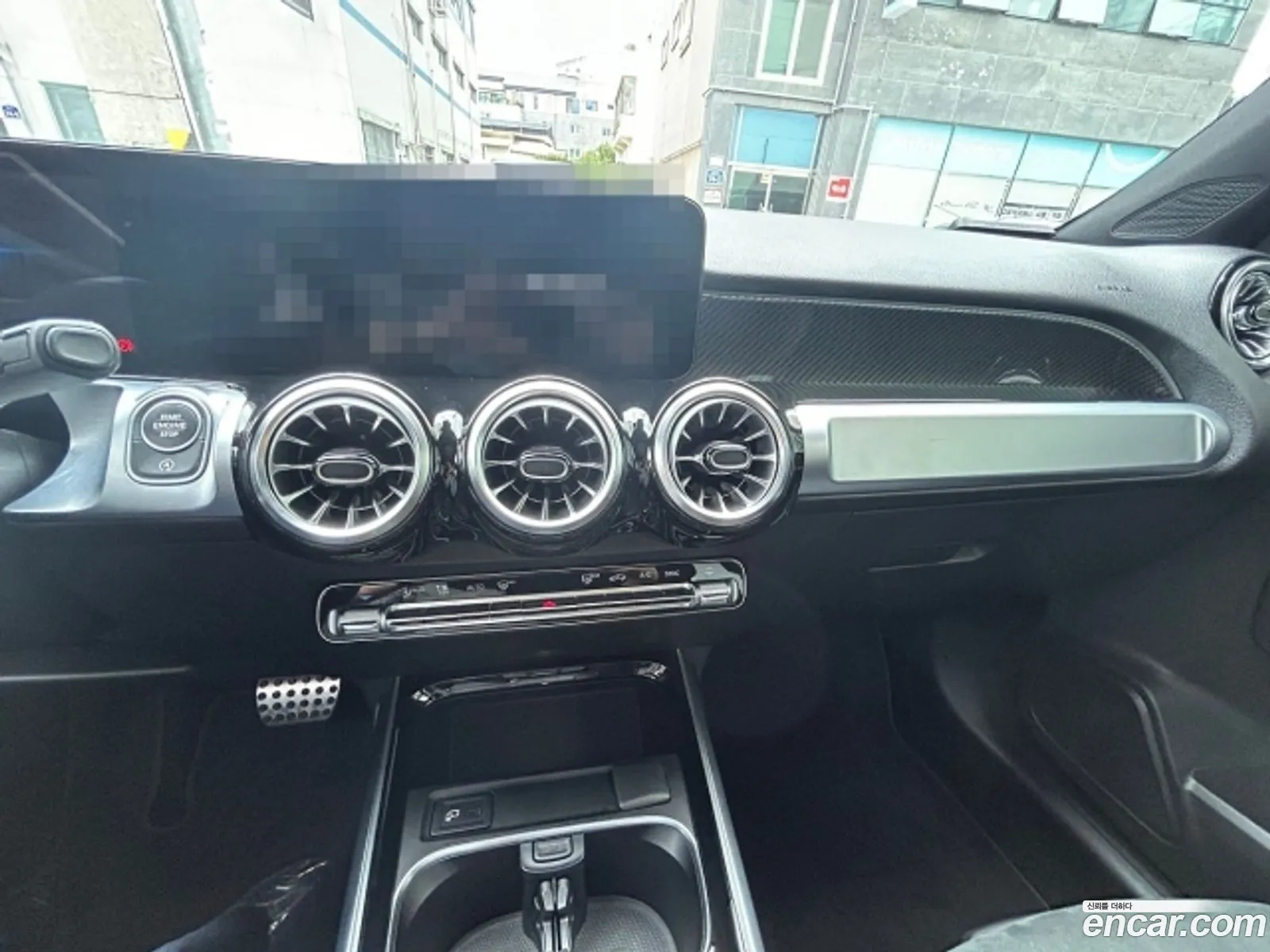 Mercedes-Benz GLB-Class X247 2022 — 3