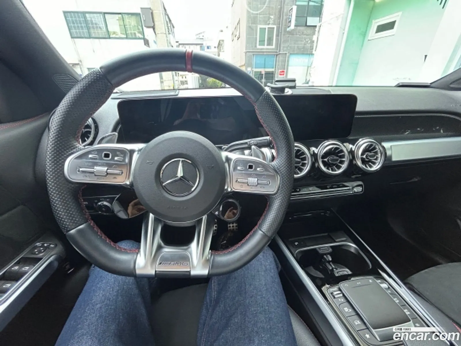 Mercedes-Benz GLB-Class X247 2022 — 10