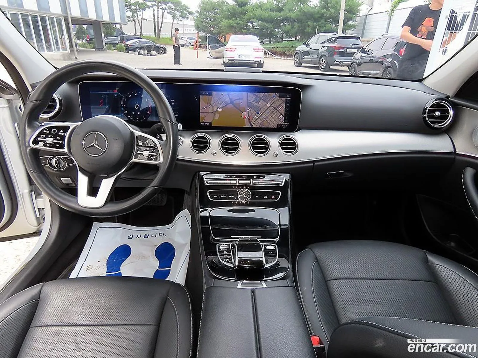 Mercedes-Benz E-Class W213 2018 — 16