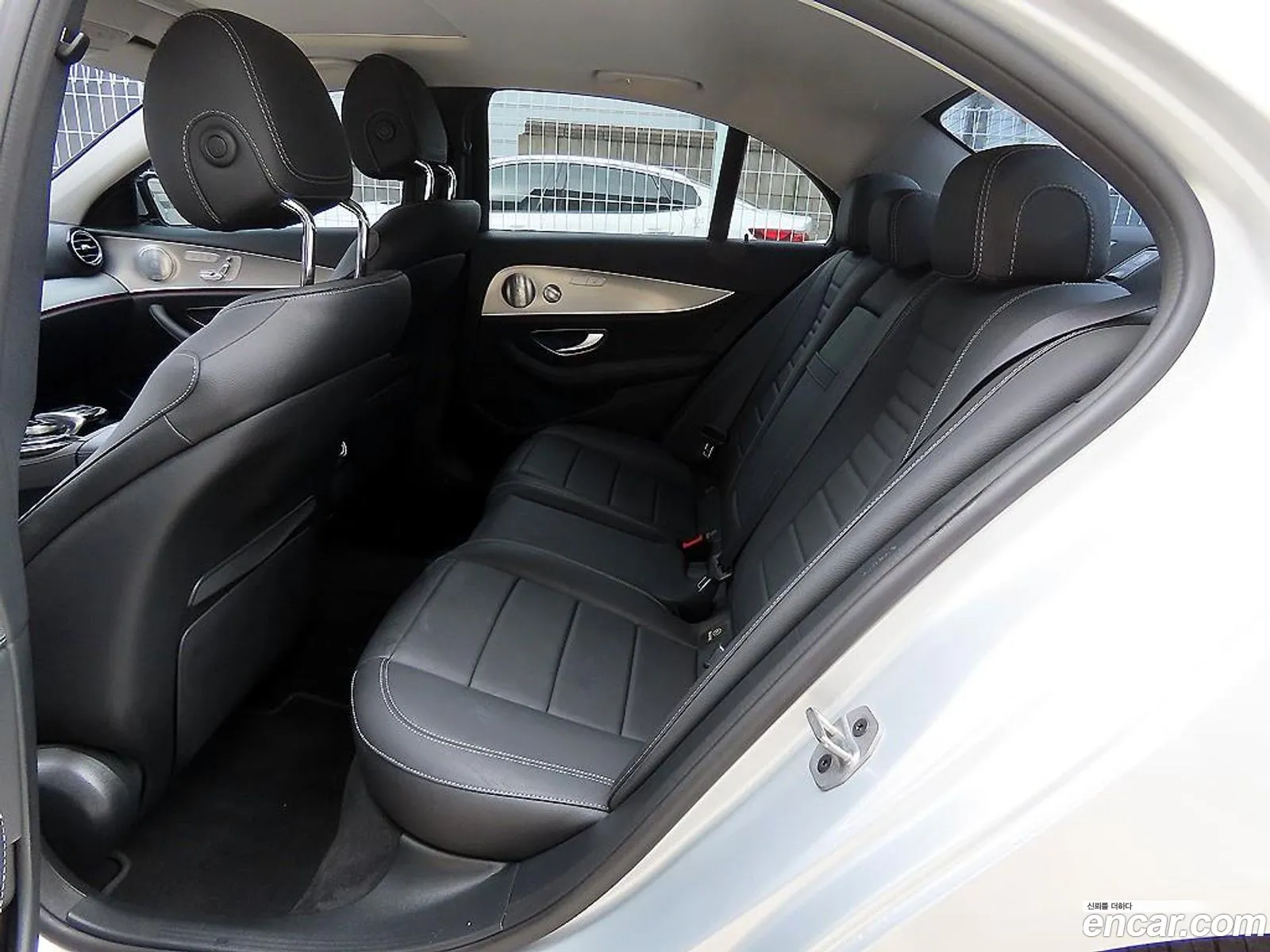 Mercedes-Benz E-Class W213 2018 — 9