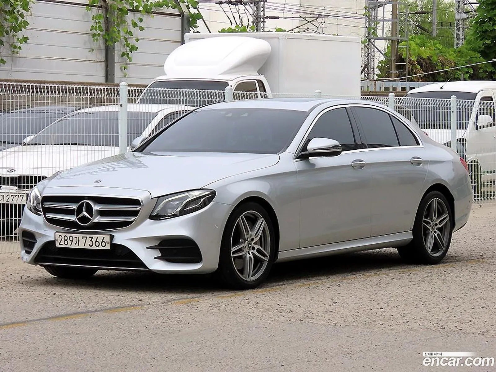 Mercedes-Benz E-Class W213 2018 — 19
