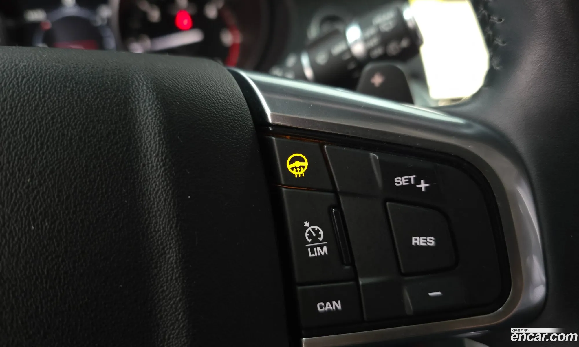Land Rover Discovery Sport 2017 — 8