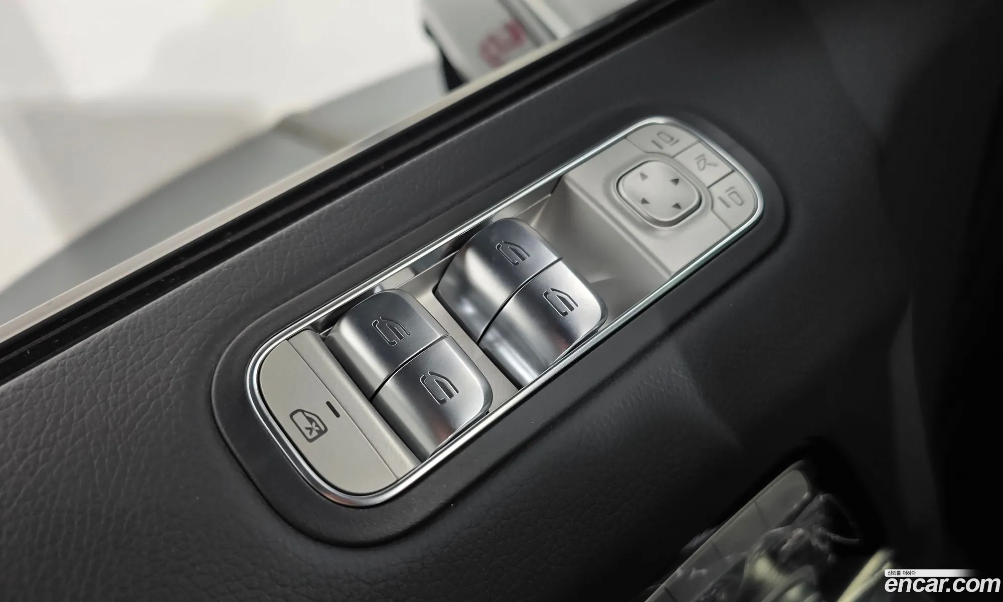 Mercedes-Benz G-Class W465 2026 — 26