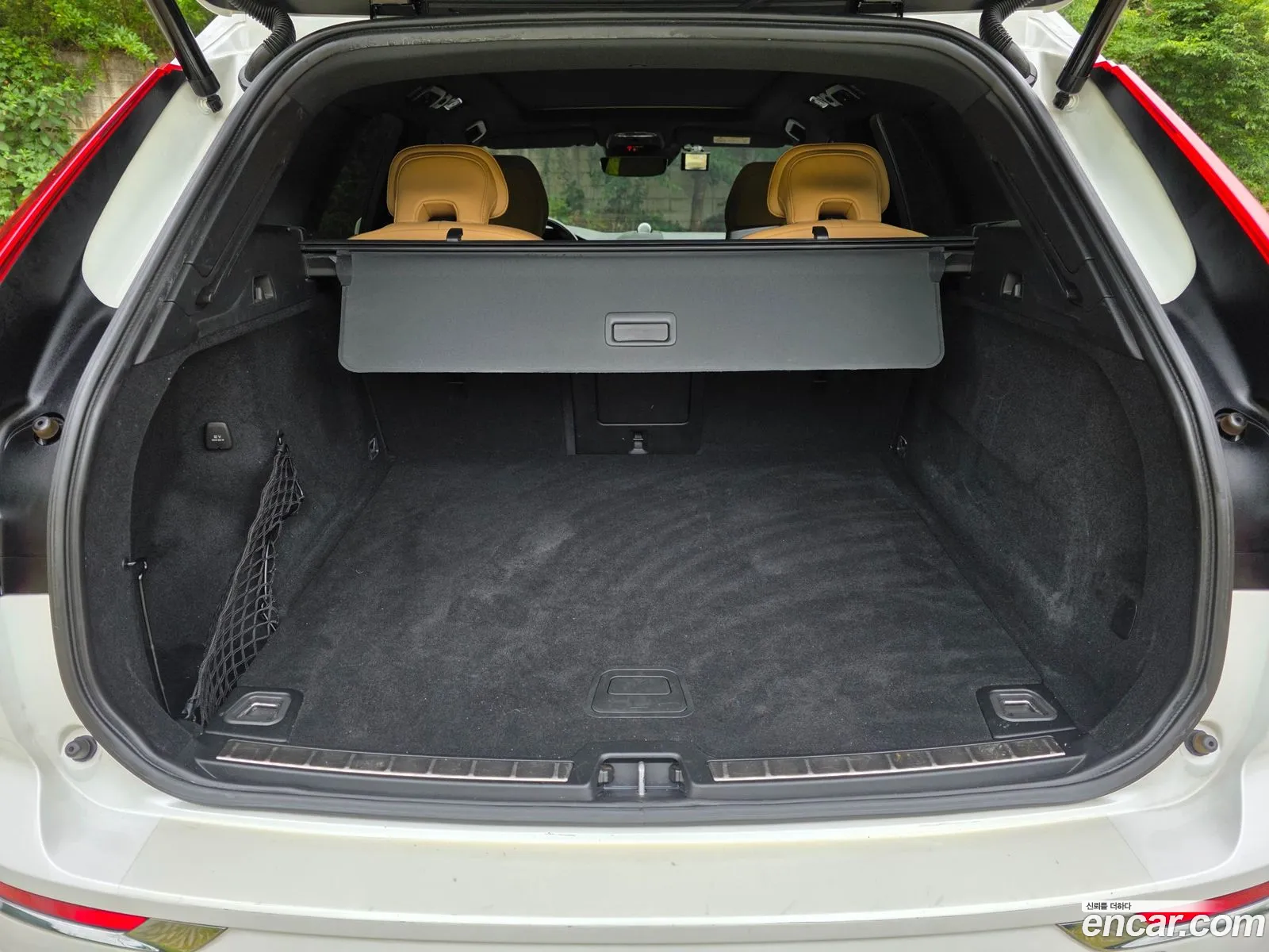 Volvo XC60 2020 — 8