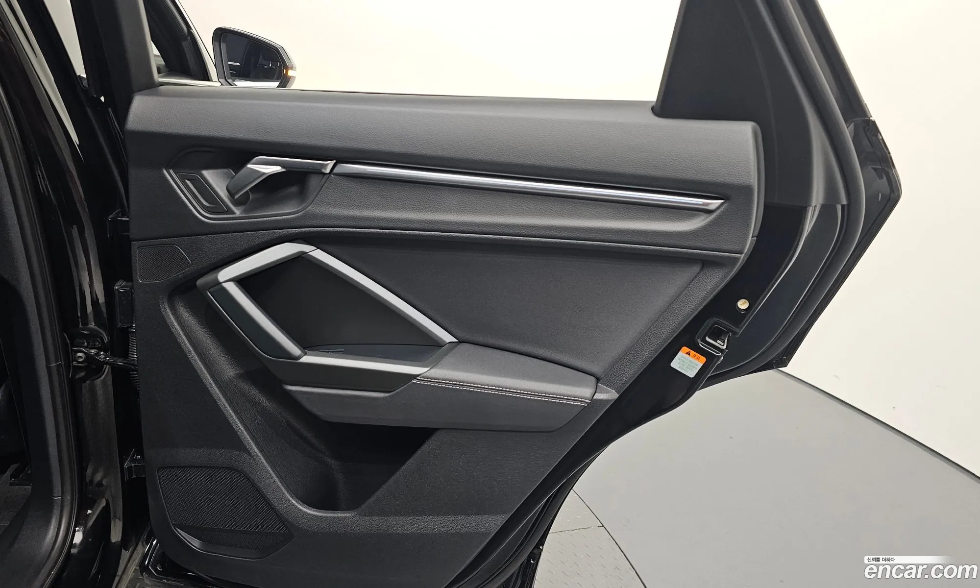 Audi Q3 2022 WAUZZZF30P1005221 — 23
