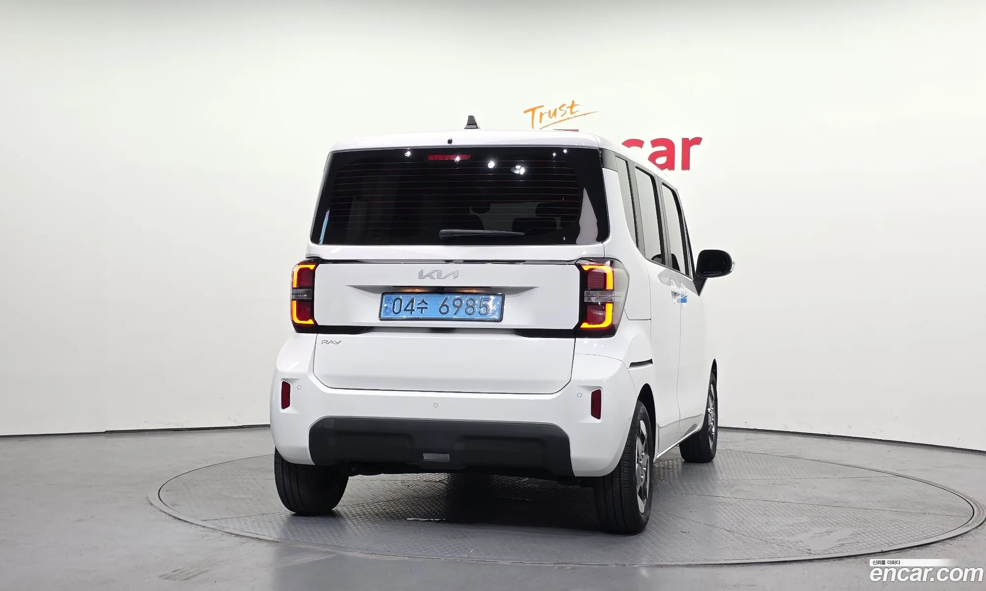 Kia Kia Ray EV 2024 — 3