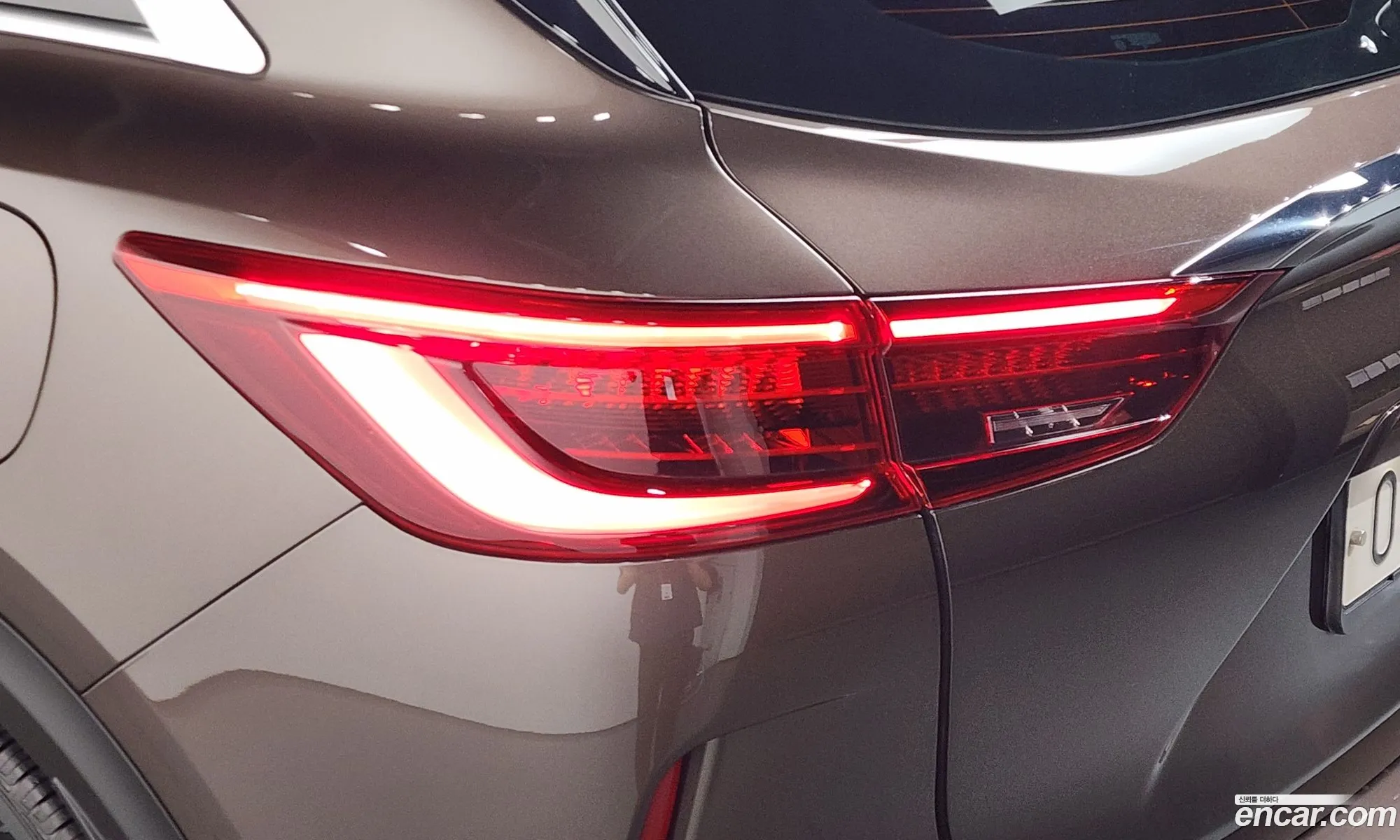 Infiniti QX50 2019 3PCAJ5M18KF139153 — 30