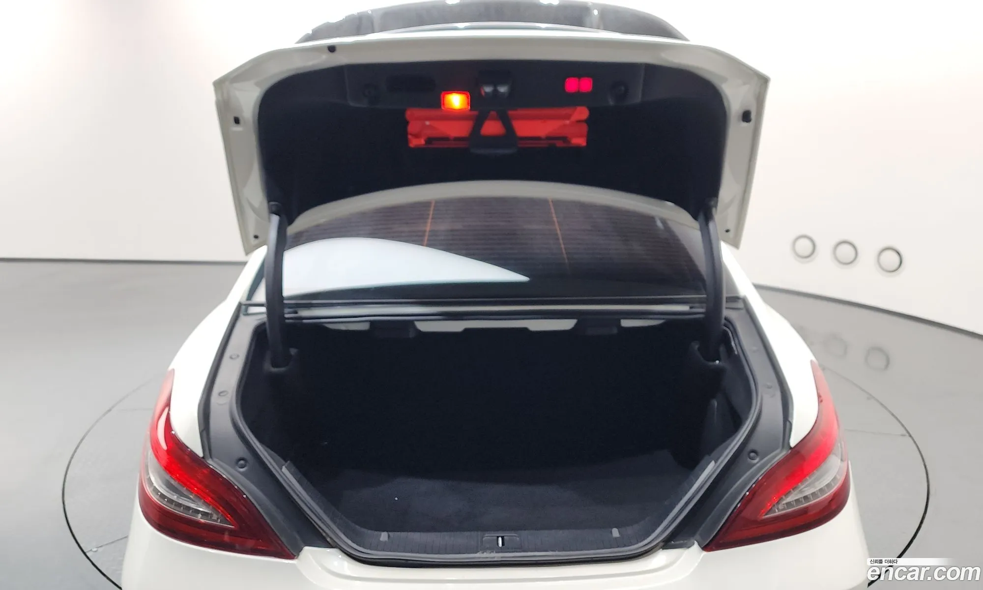 Mercedes-Benz CLS-Class W218 2016 — 18