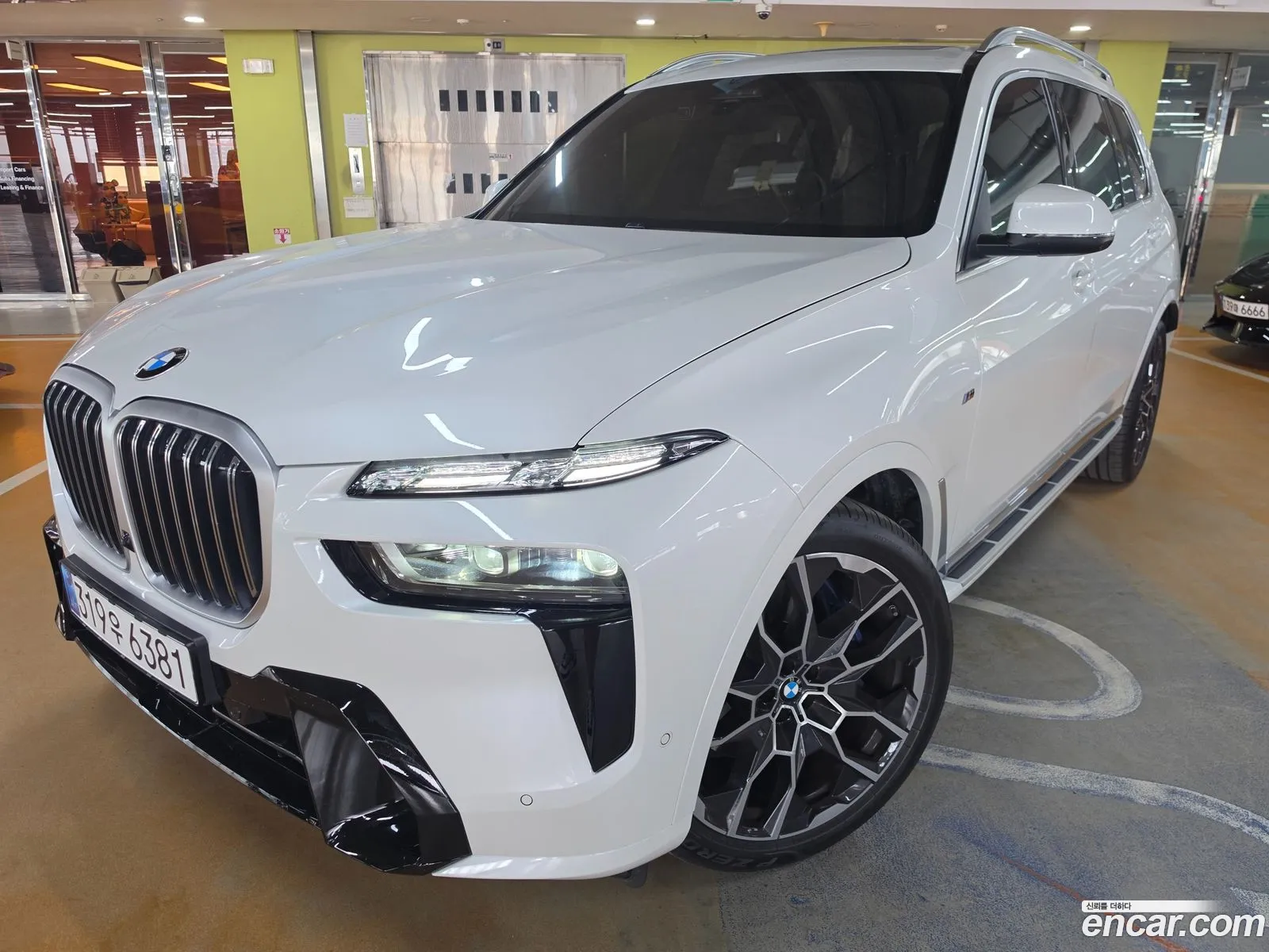 BMW X7 2025 — 18