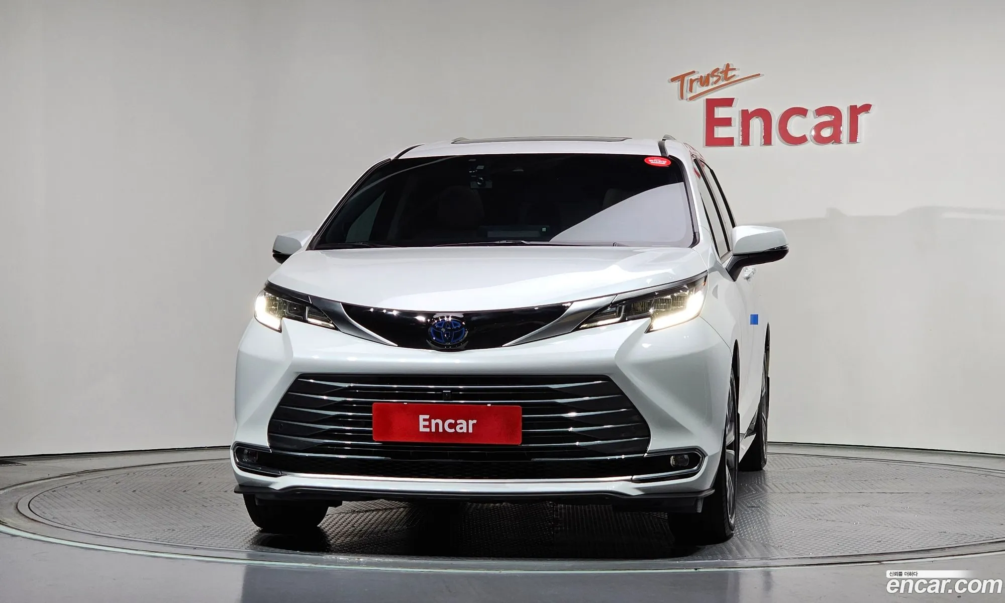 Toyota Sienna 2024 — 12