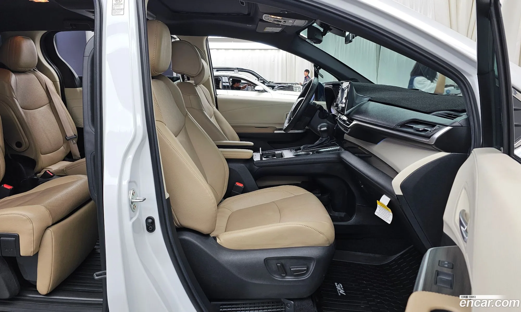 Toyota Sienna 2024 — 10