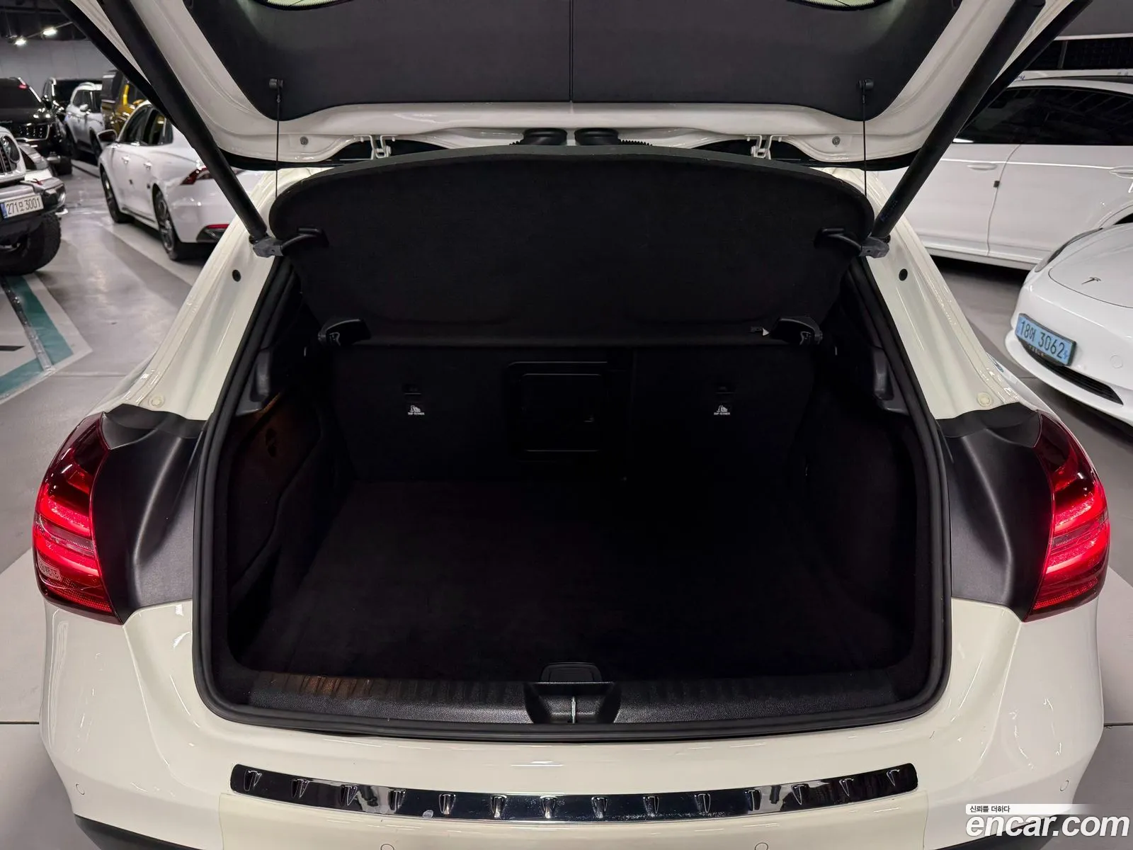 Mercedes-Benz GLA-Class X156 2017 — 8