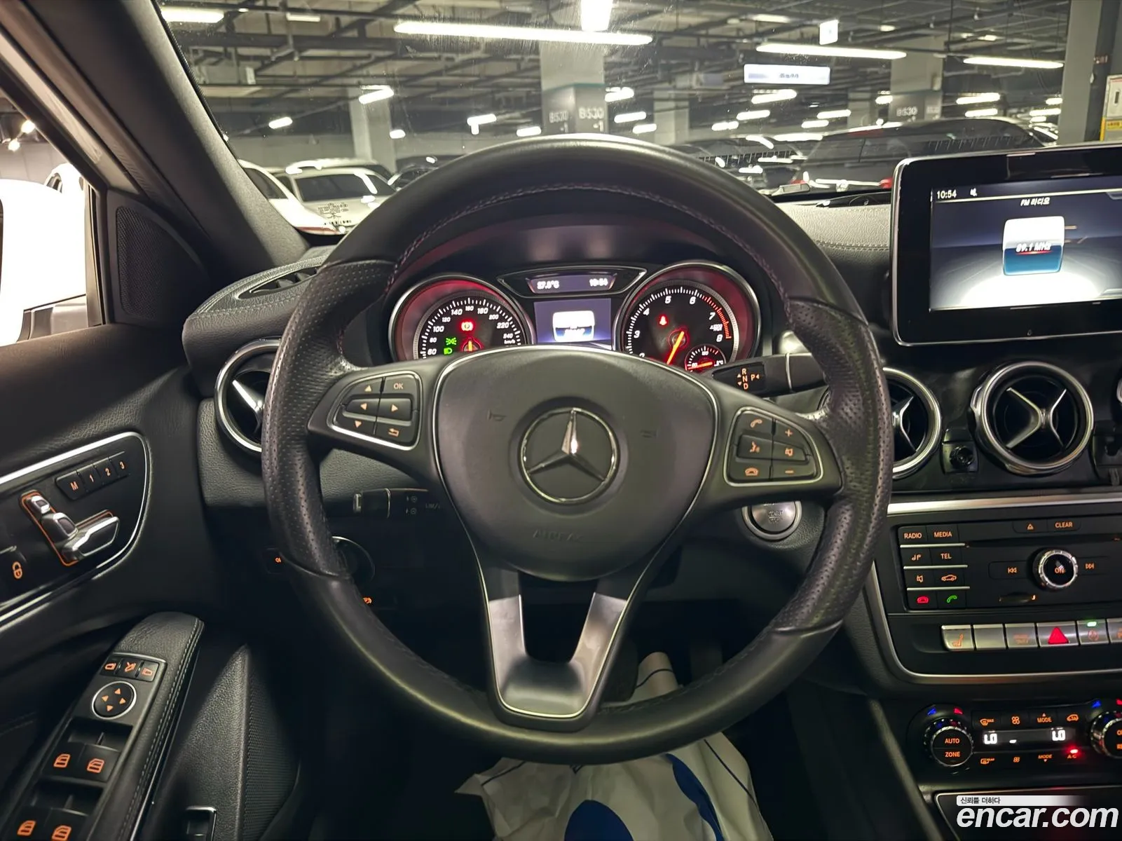 Mercedes-Benz GLA-Class X156 2017 — 6
