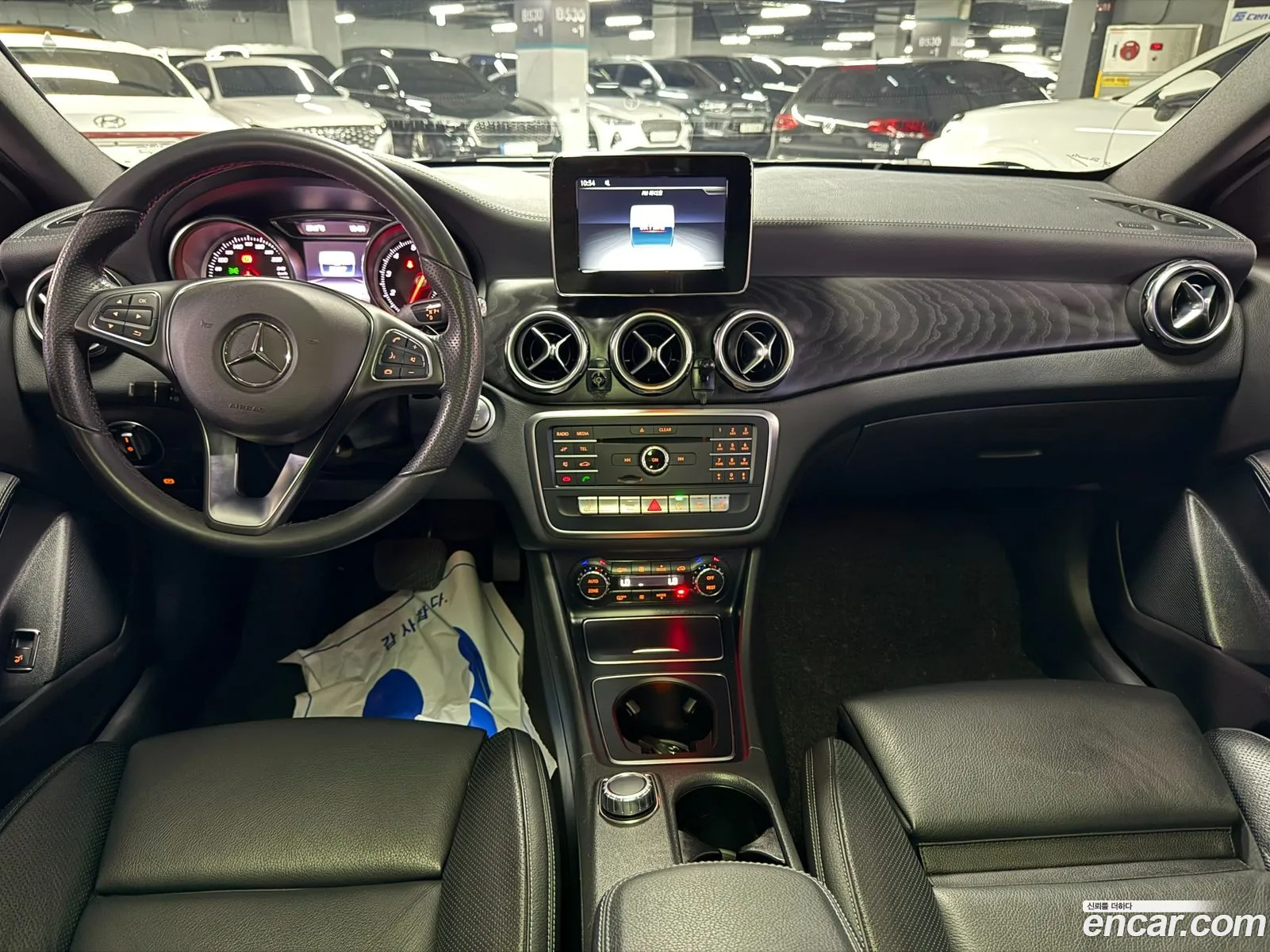 Mercedes-Benz GLA-Class X156 2017 — 11